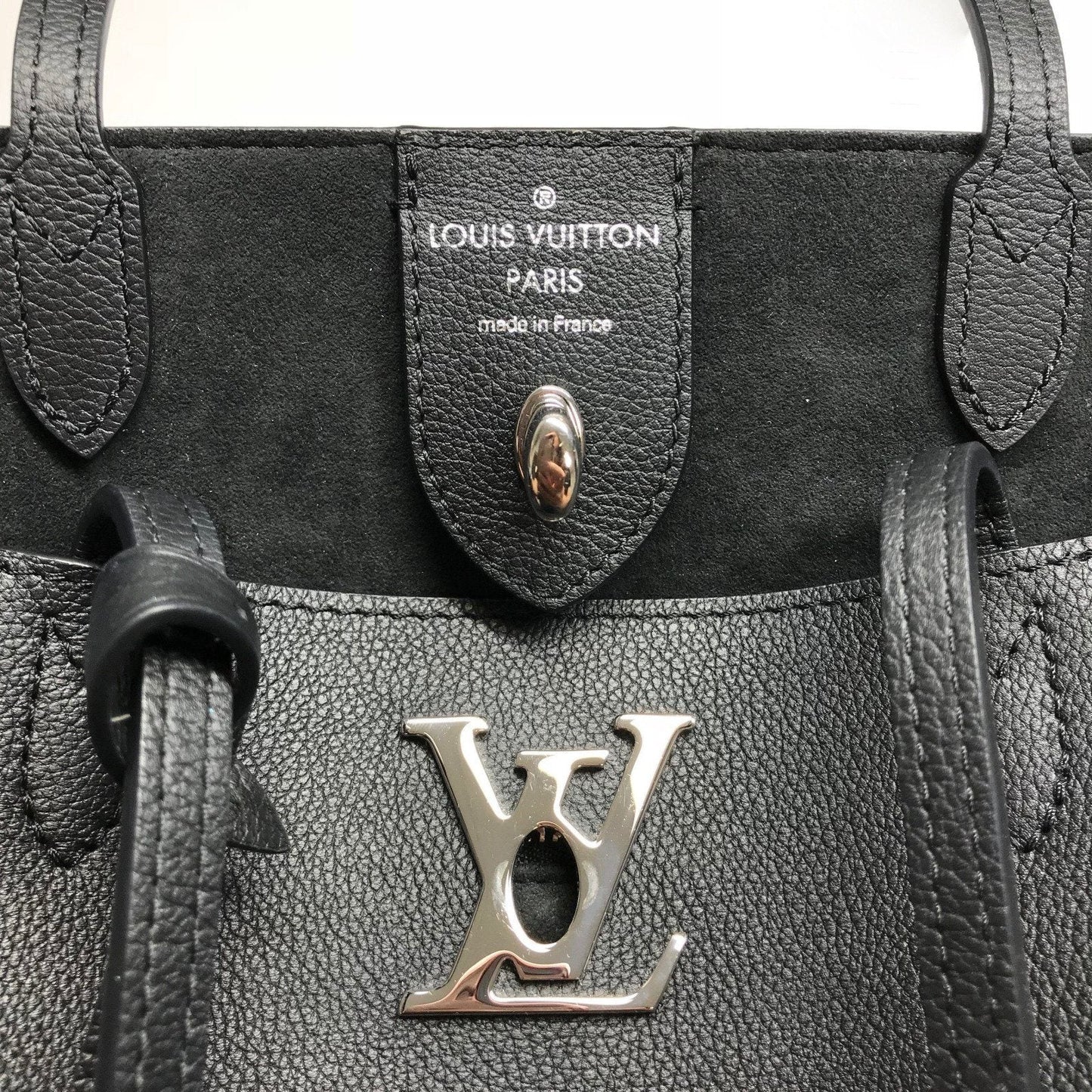 Louis Vuitton Lockme Cabas Noir Tote