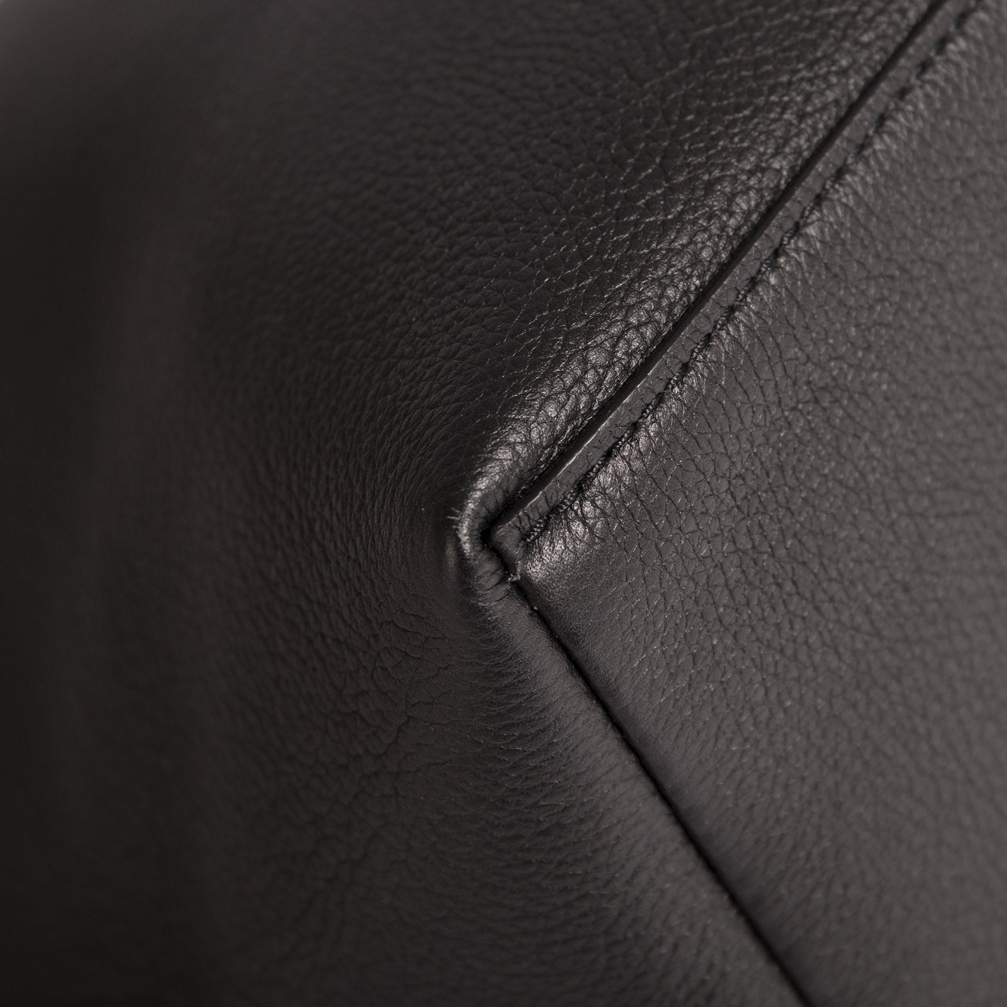 Louis Vuitton Lockme Go Tote