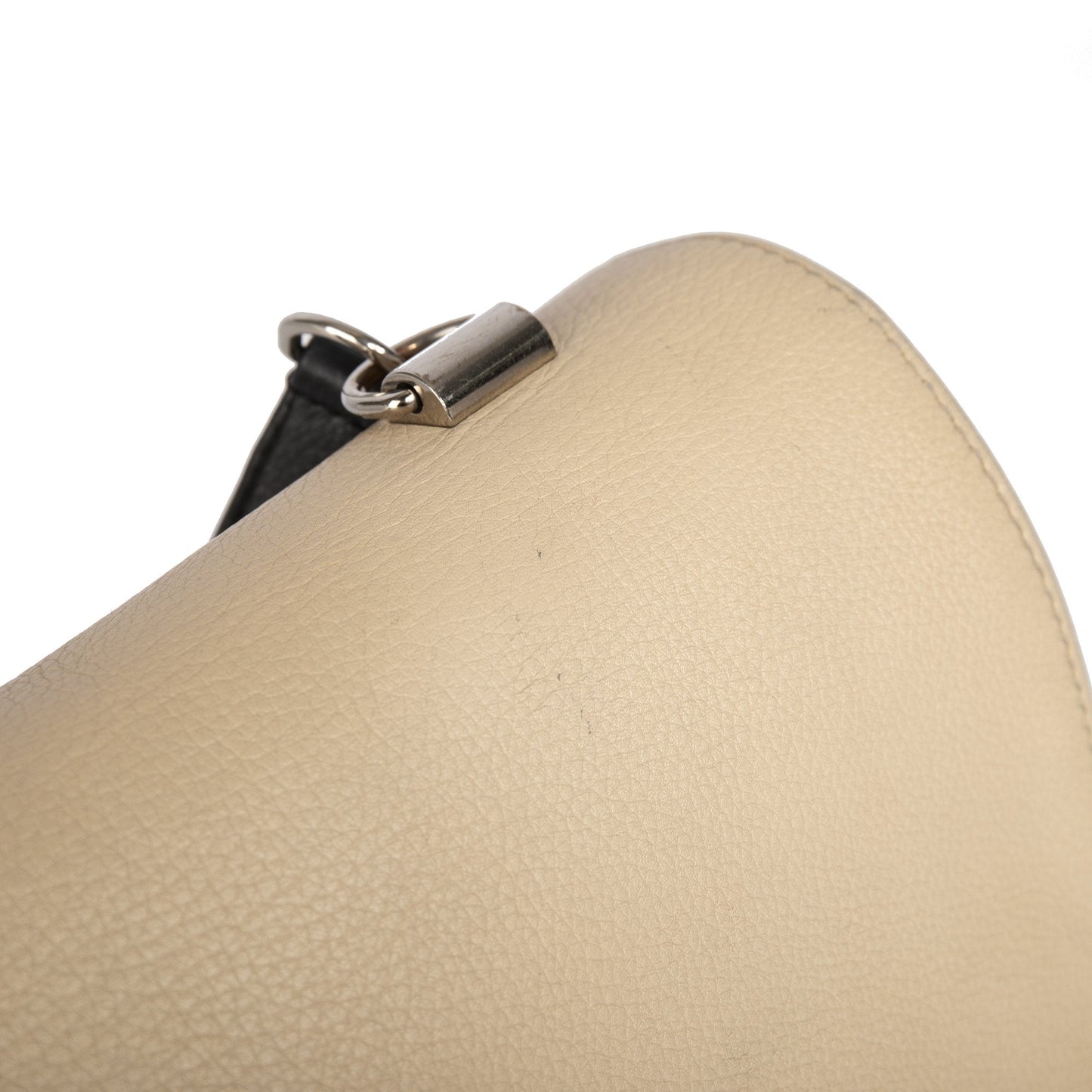 Louis Vuitton Lockme II Bag