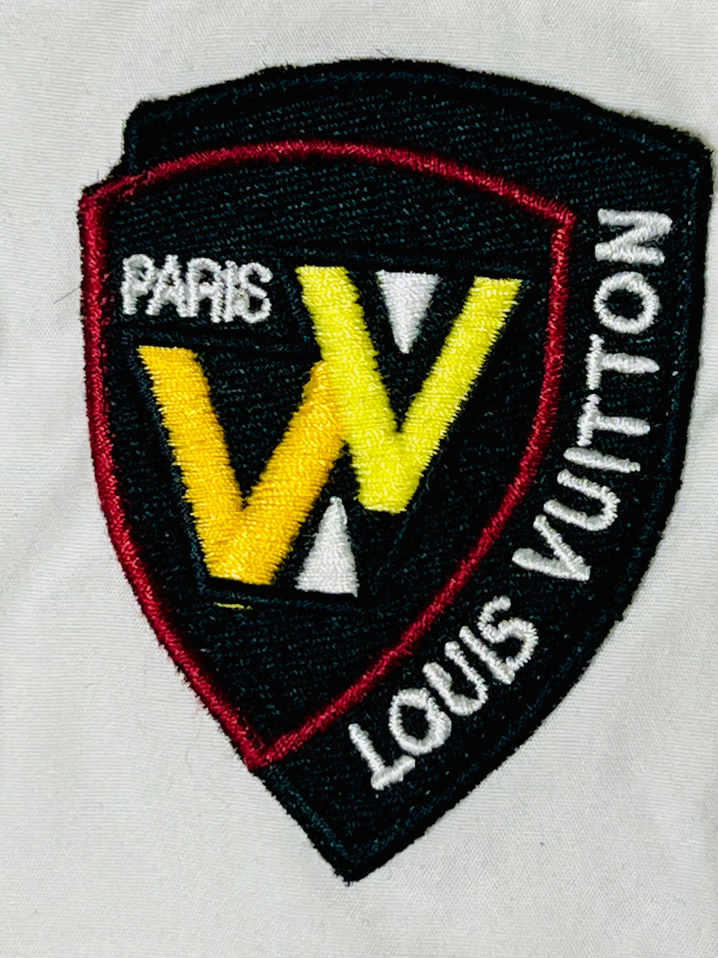 LOUIS VUITTON LOGO APPLIQUÃ PATCHES POCKET T-SHIRT