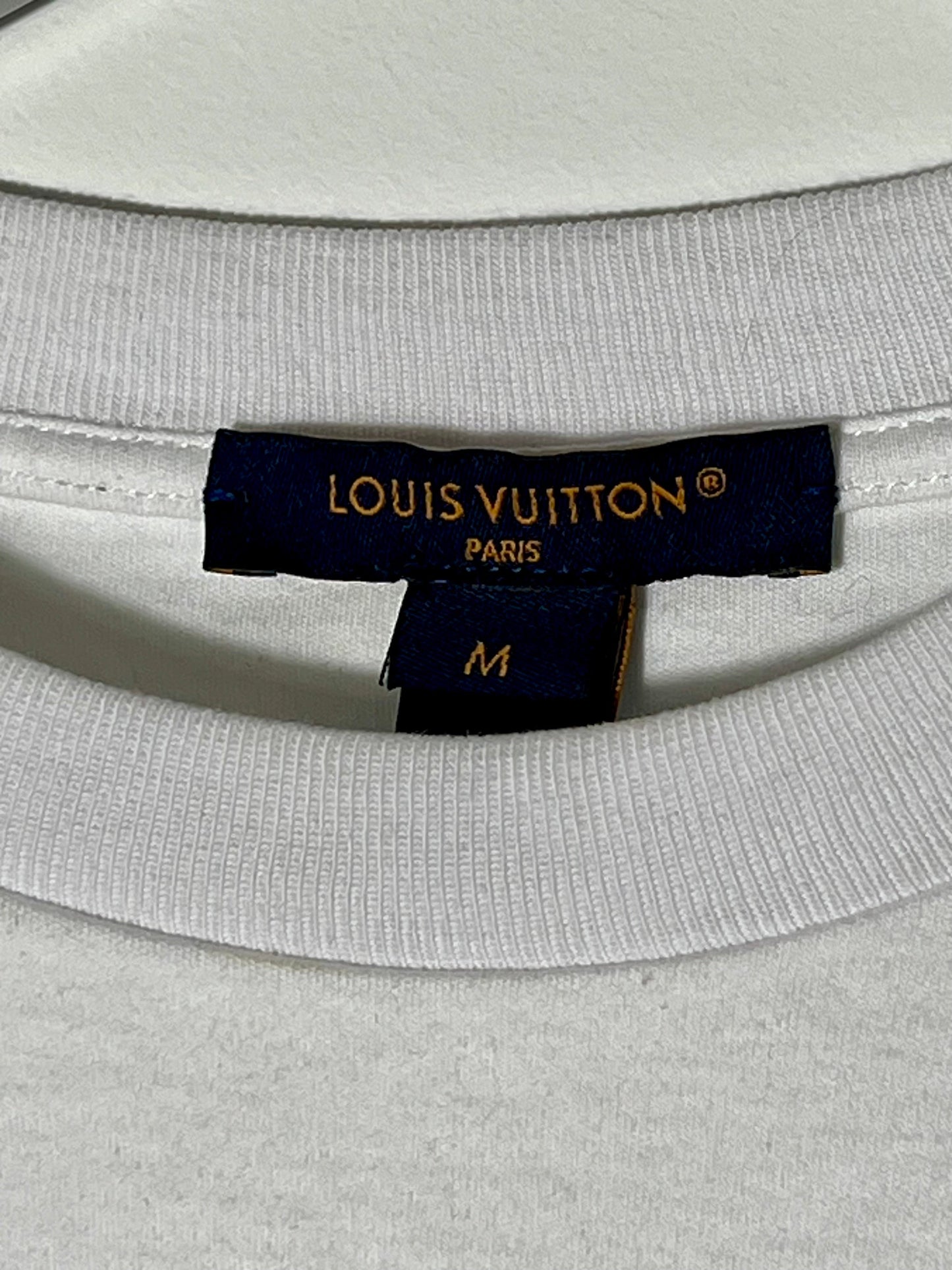LOUIS VUITTON LOGO APPLIQUÃ PATCHES POCKET T-SHIRT