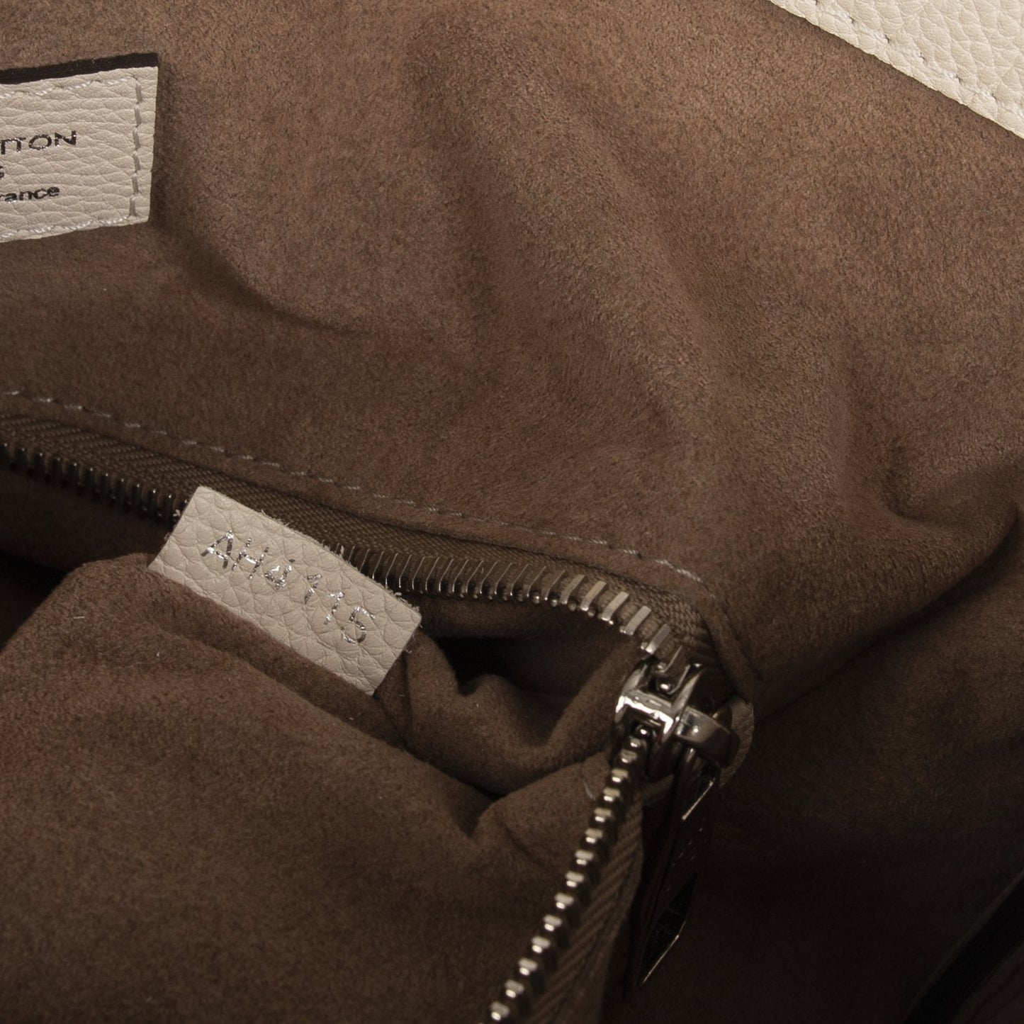 Louis Vuitton Mahina Babylone PM