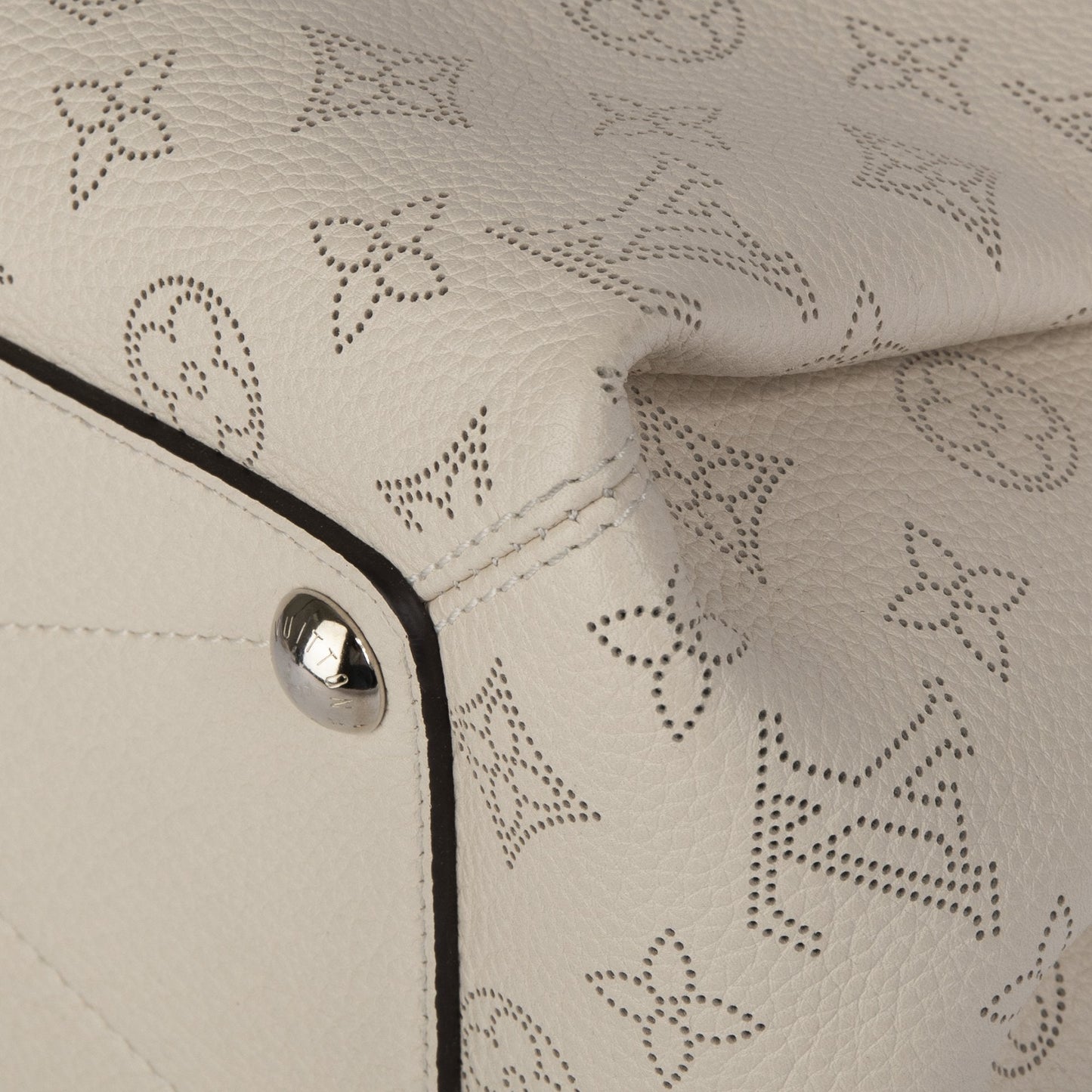 Louis Vuitton Mahina Babylone PM