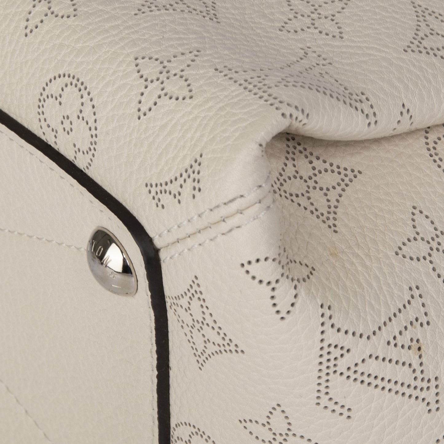 Louis Vuitton Mahina Babylone PM