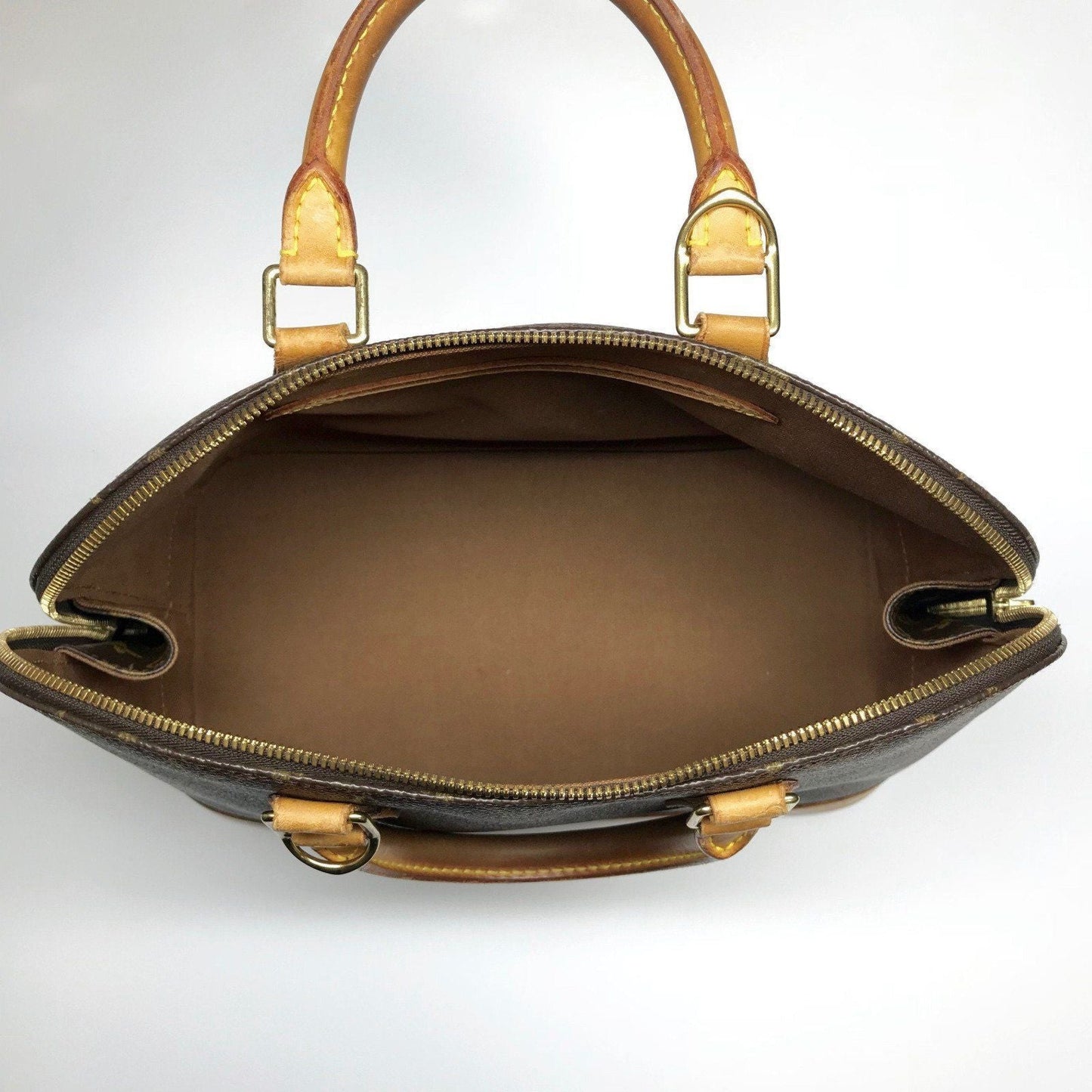 Louis Vuitton Monogram Alma PM
