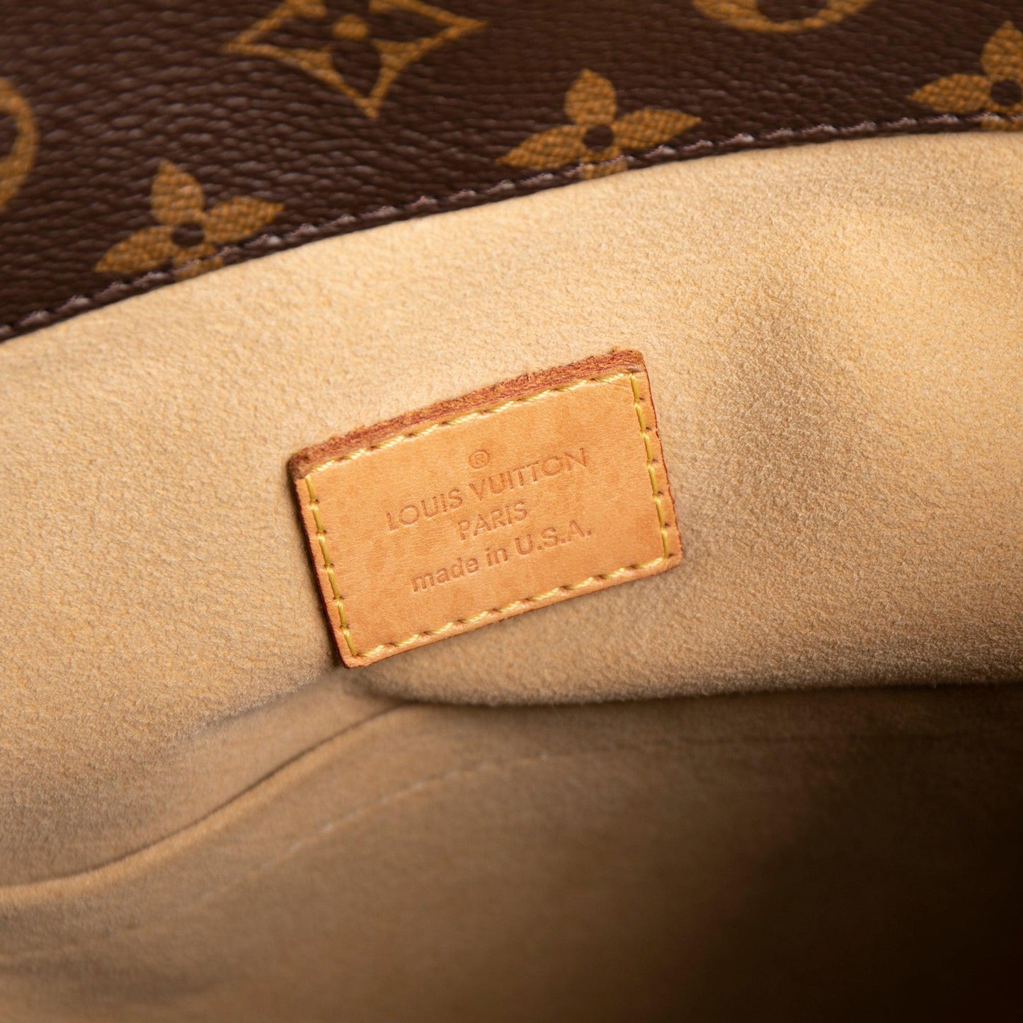 Louis Vuitton Monogram Artsy MM