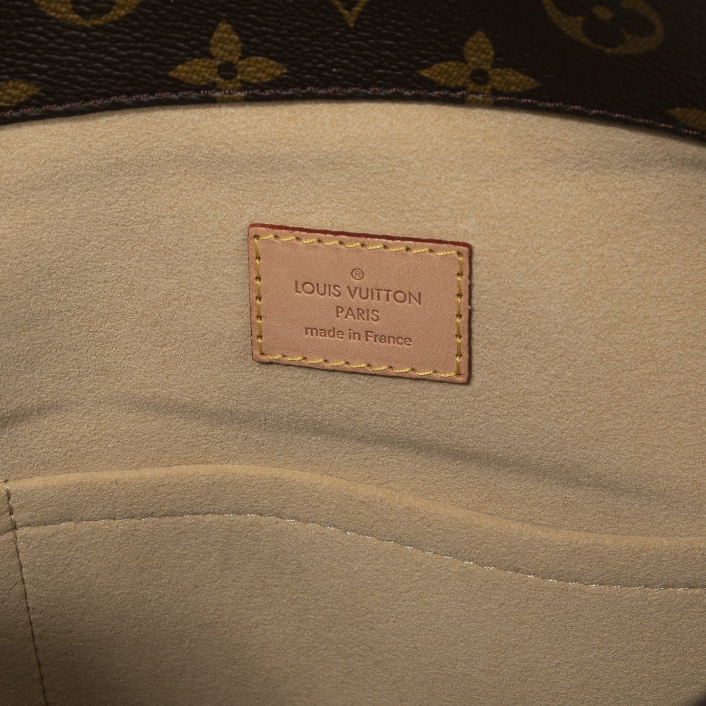 Louis Vuitton Monogram Artsy MM