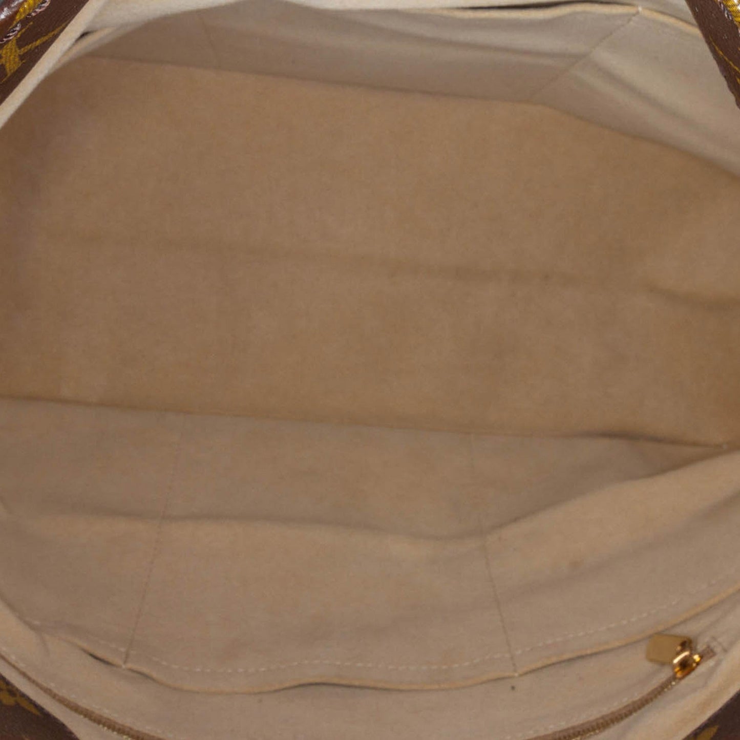 Louis Vuitton Monogram Artsy MM