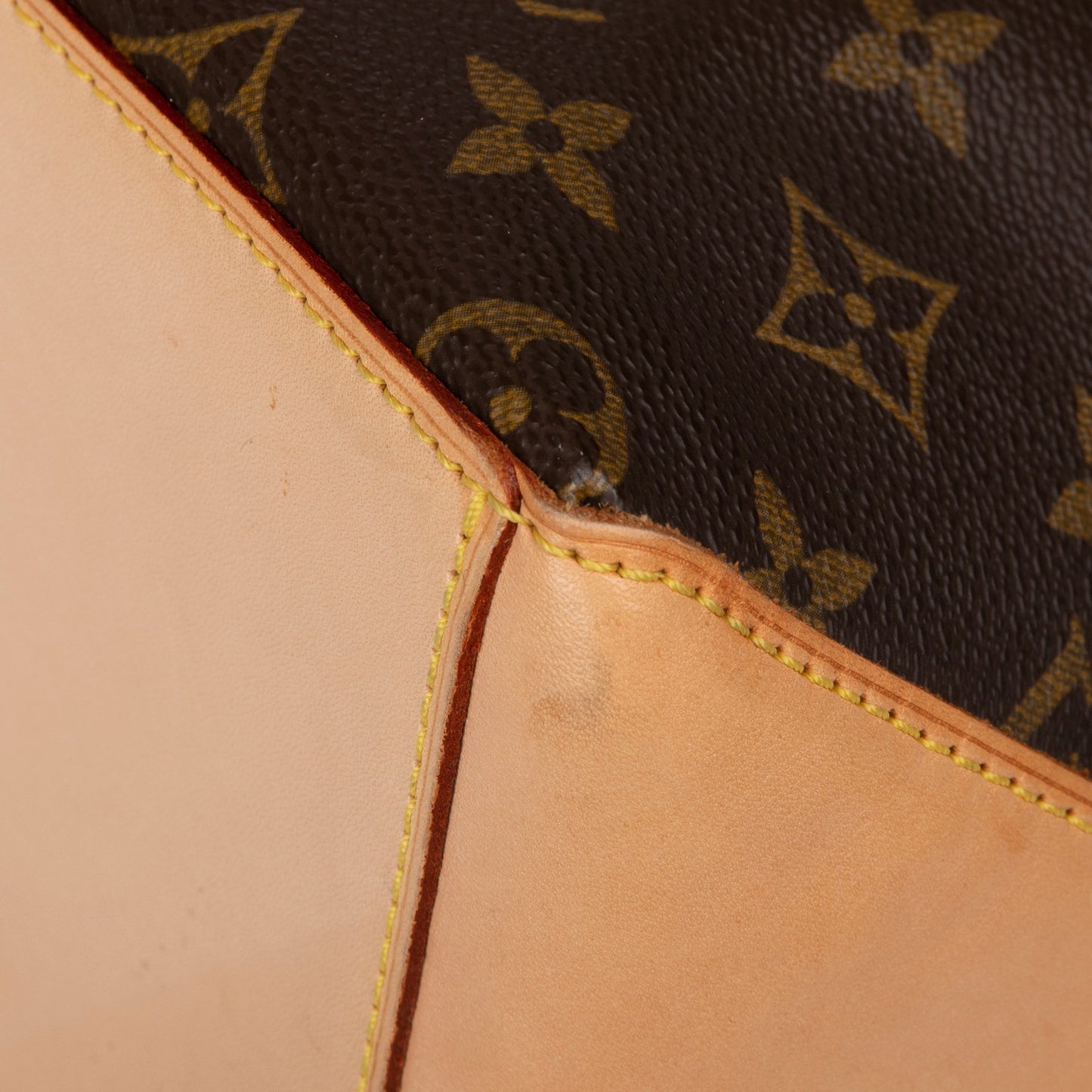 Louis Vuitton Monogram Cabas Mezzo