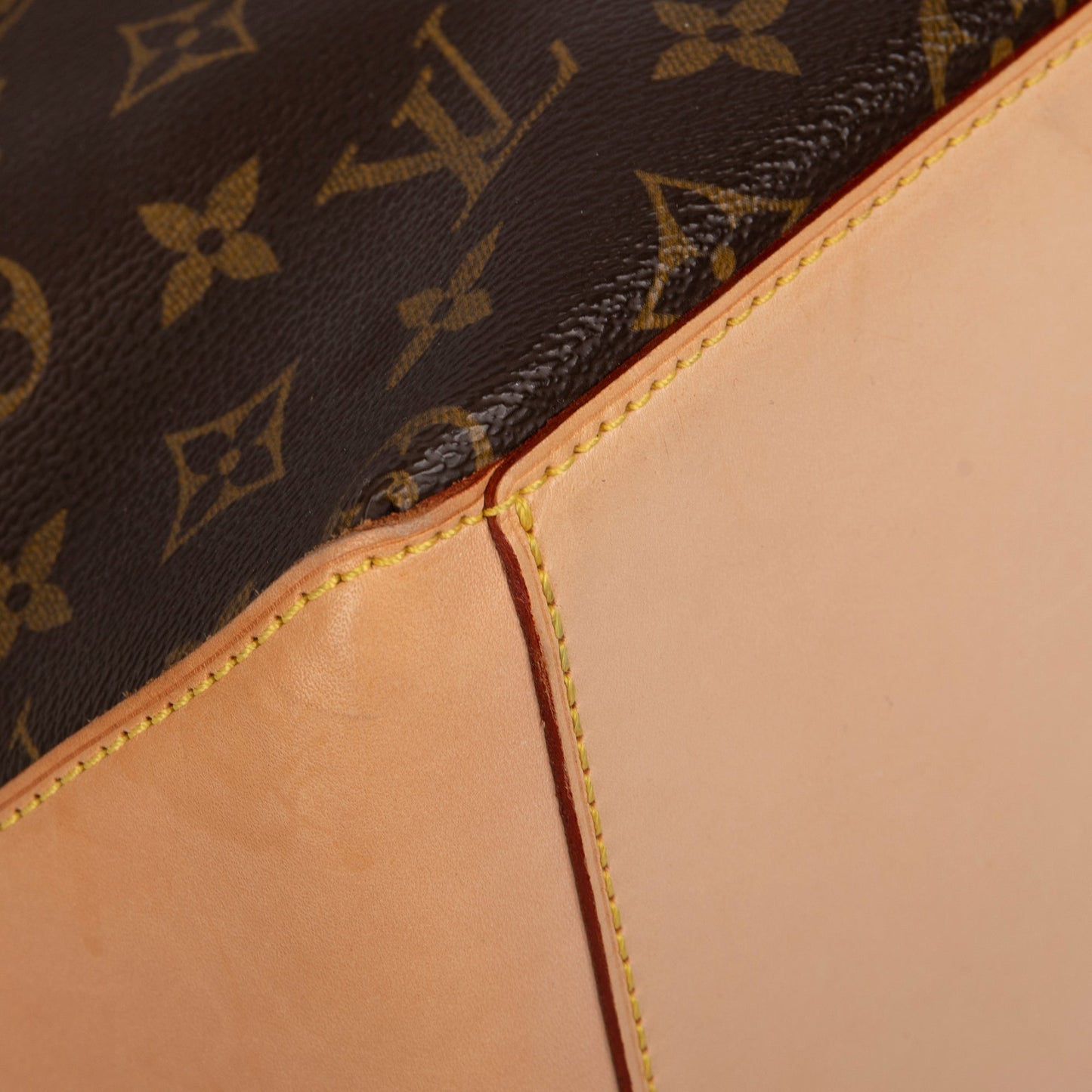 Louis Vuitton Monogram Cabas Mezzo