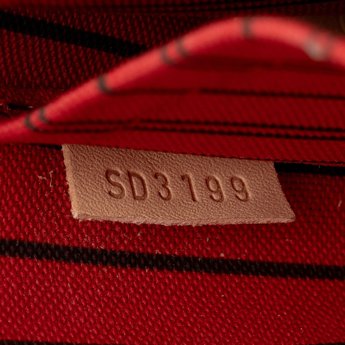 Louis Vuitton Monogram Canvas Neverfull MM Pochette (SHF-CSWV0K)