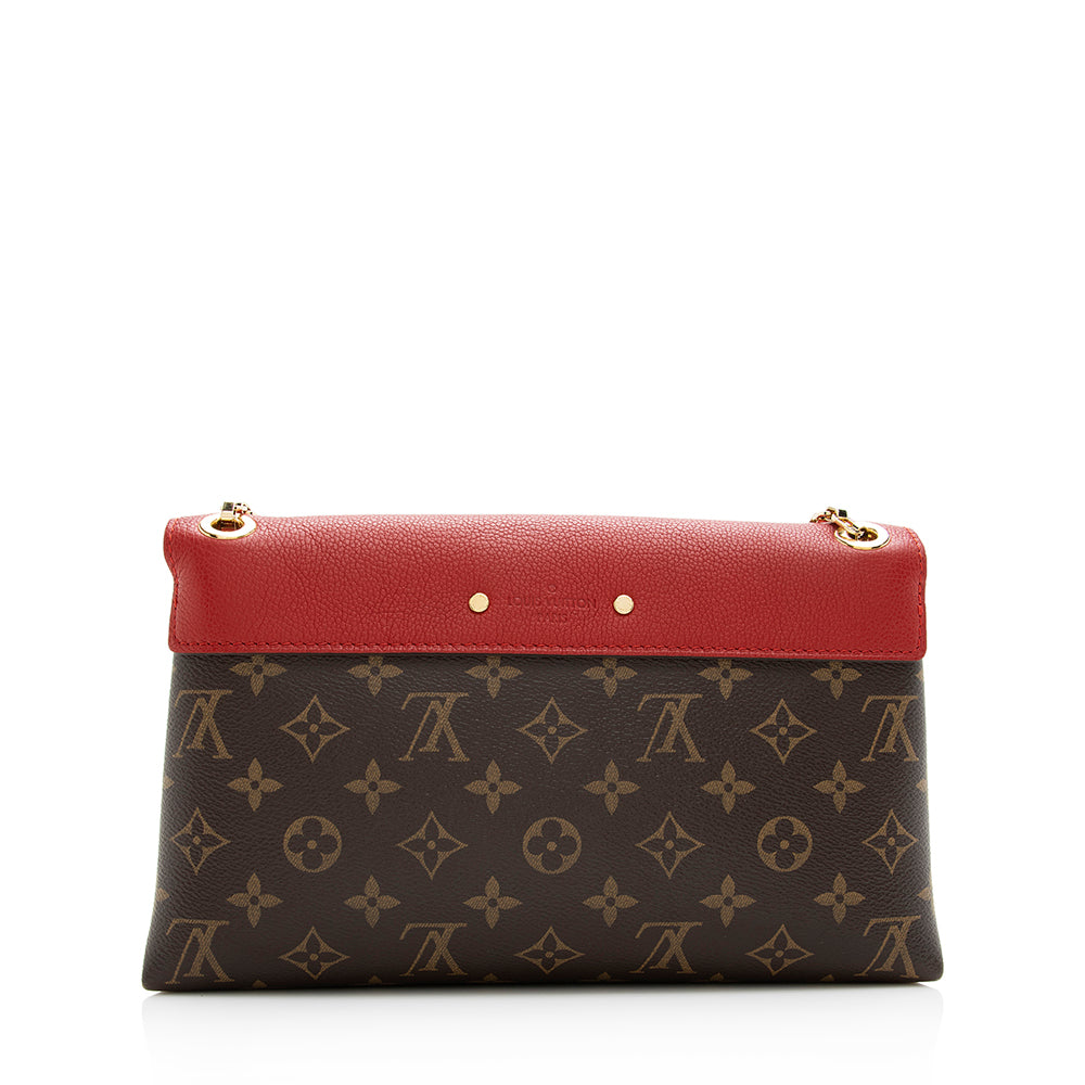 Louis Vuitton Monogram Canvas Pallas Chain Shoulder Bag (SHF-19648)