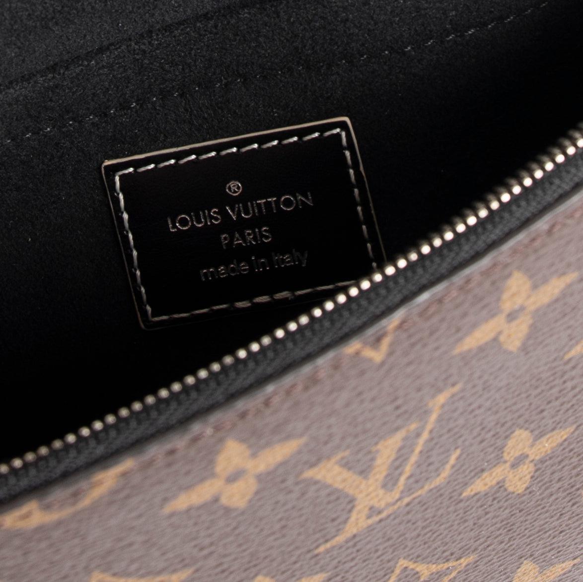 Louis Vuitton Monogram Chain-It PM