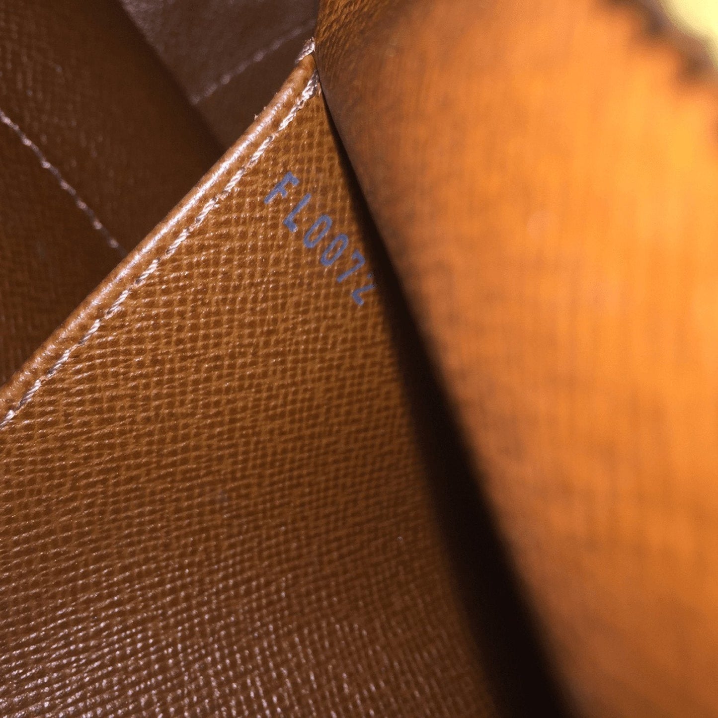 Louis Vuitton Monogram Cite MM