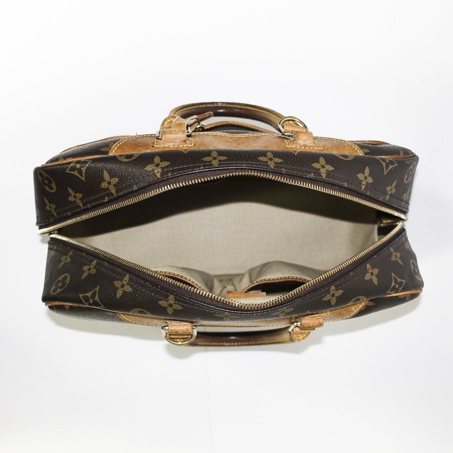 Louis Vuitton Monogram Deauville Bag