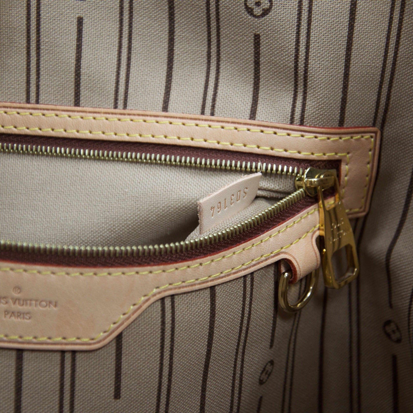Louis Vuitton Monogram Delightful MM