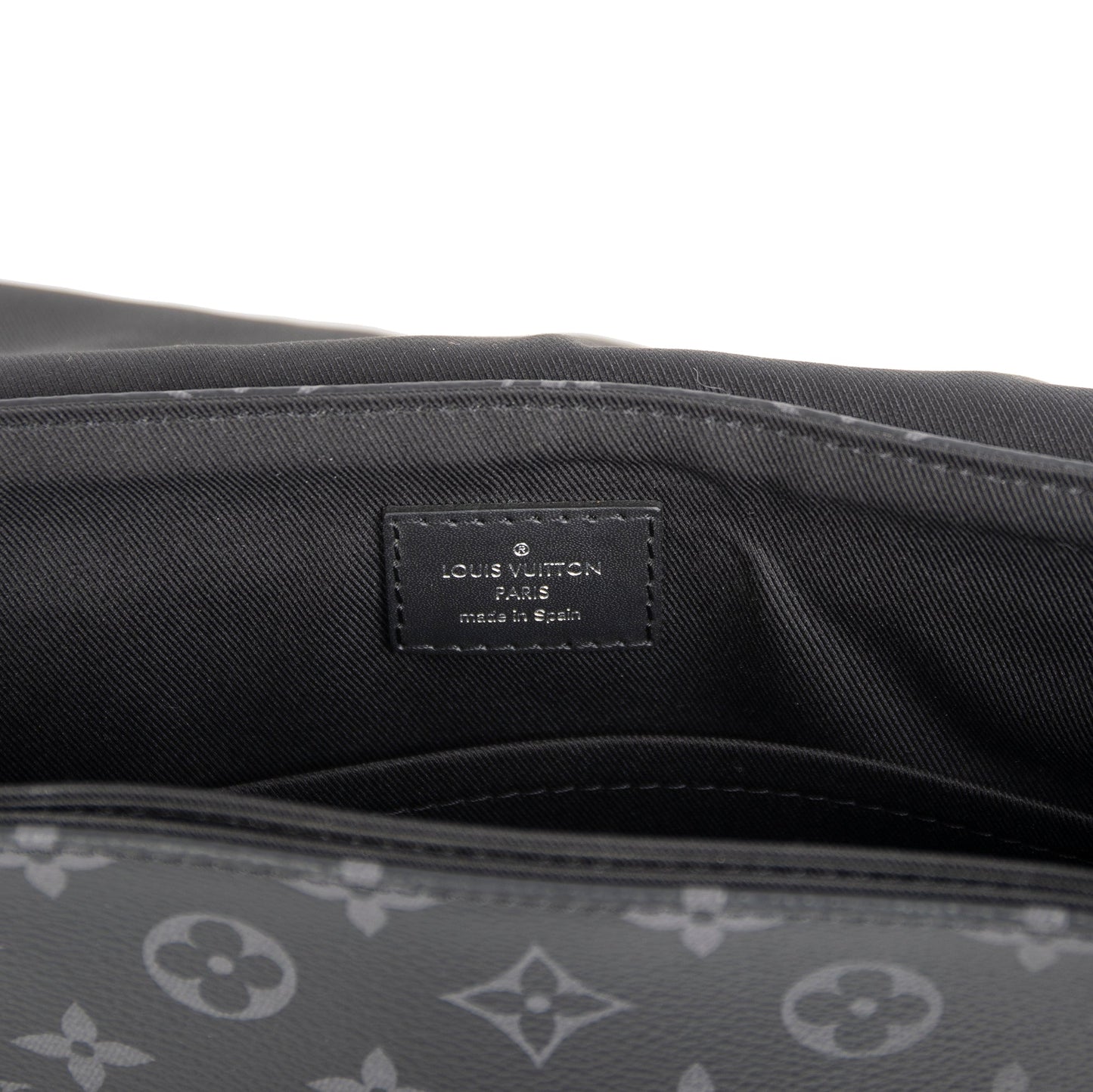 Louis Vuitton Monogram Eclipse District PM