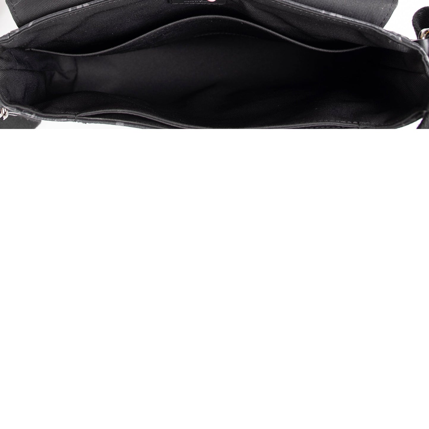 Louis Vuitton Monogram Eclipse District PM