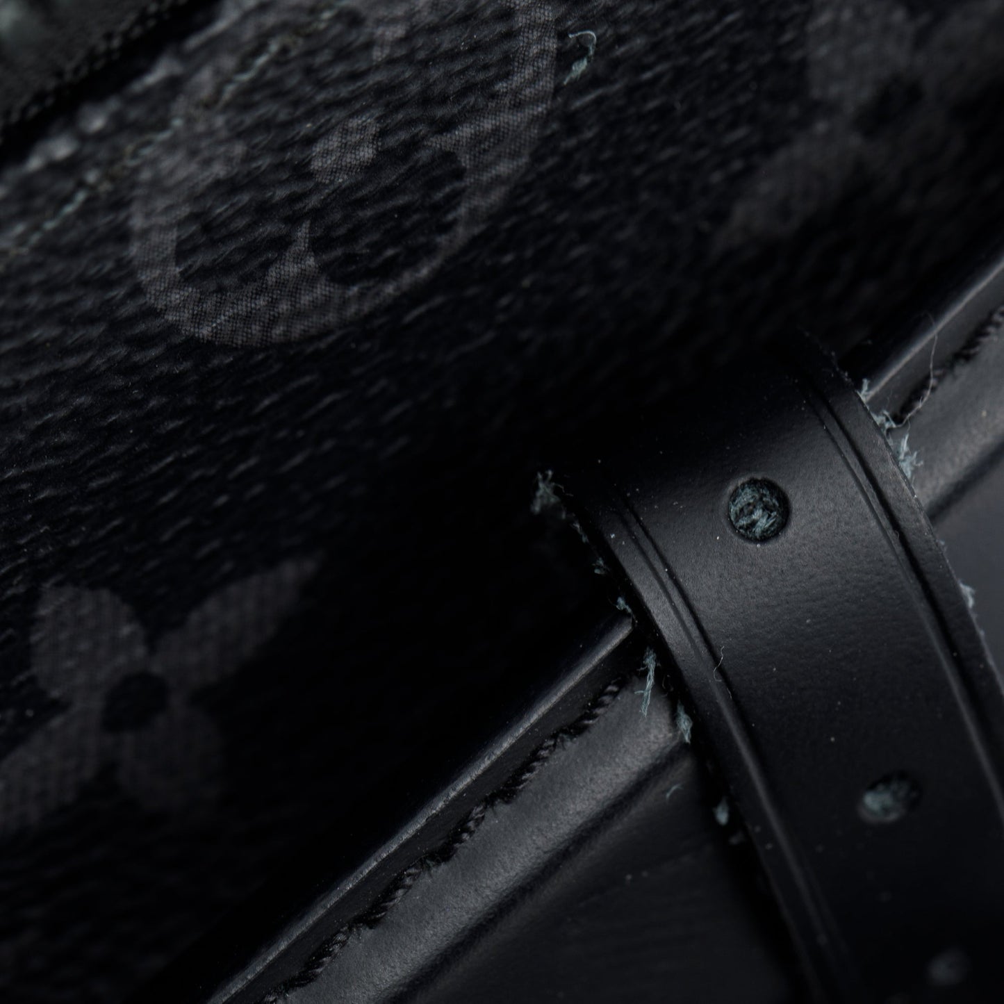 Louis Vuitton Monogram Eclipse Horizon 70 Luggage