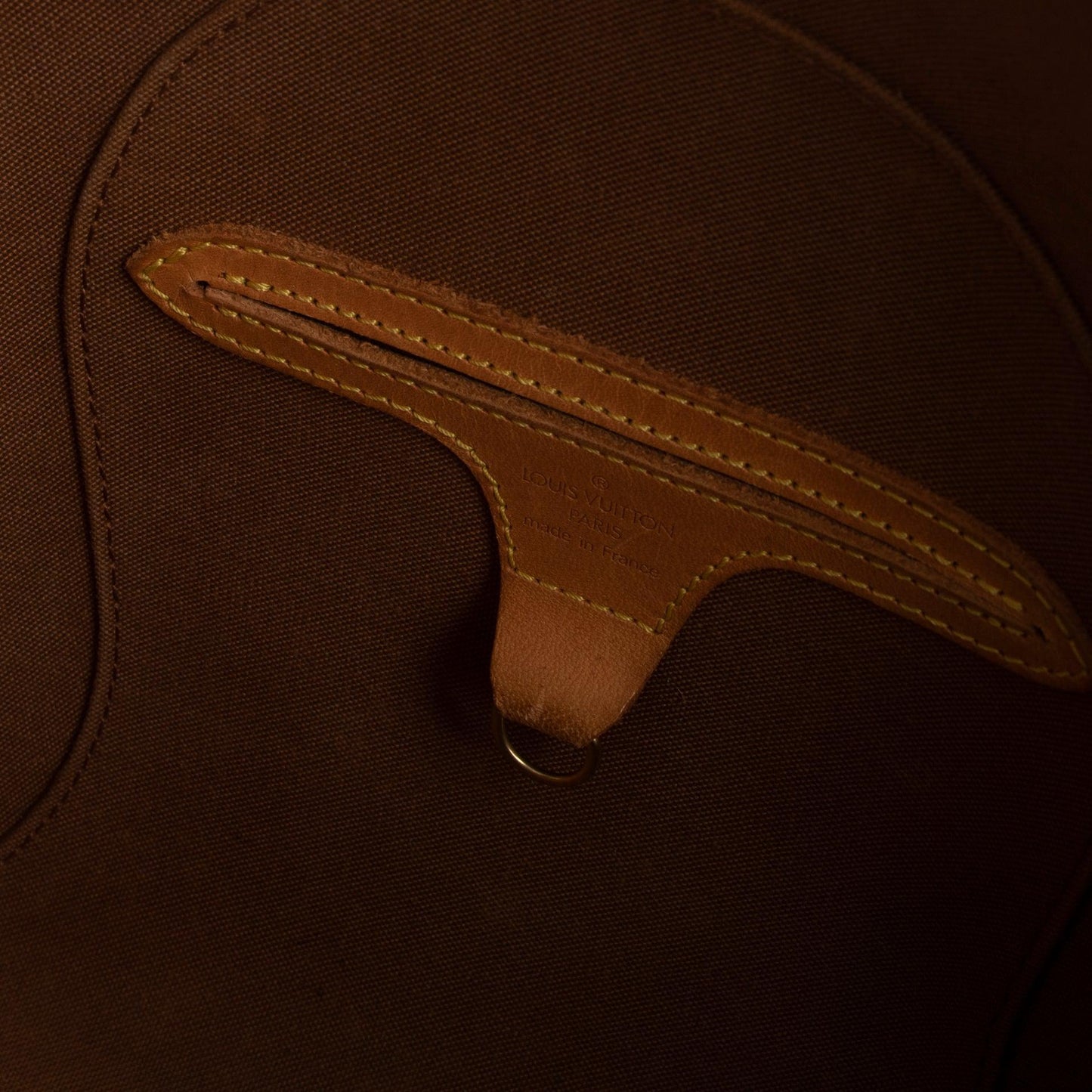 Louis Vuitton Monogram Ellipse MM