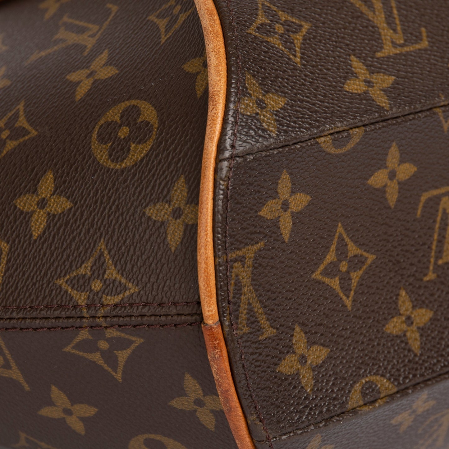 Louis Vuitton Monogram Ellipse MM