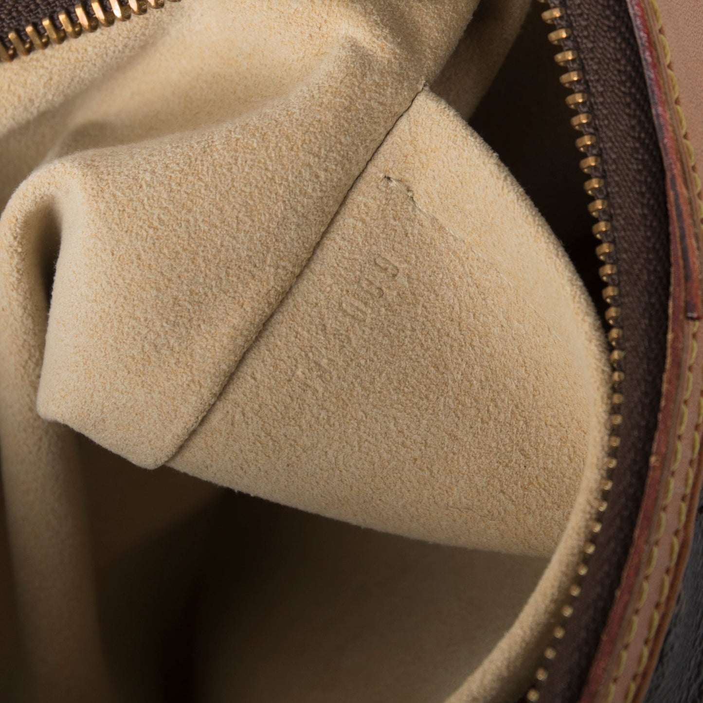 Louis Vuitton Monogram Etoile City GM
