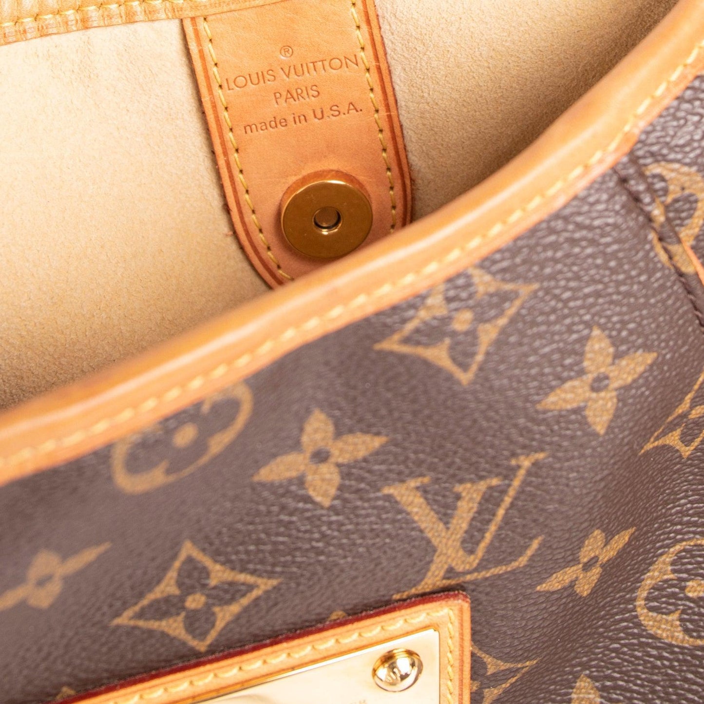 Louis Vuitton Monogram Galleria GM