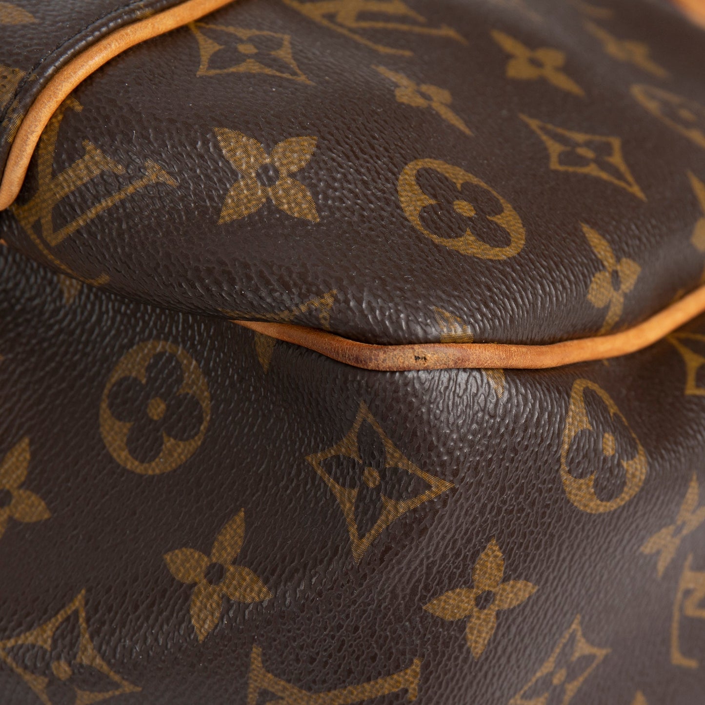 Louis Vuitton Monogram Galleria PM
