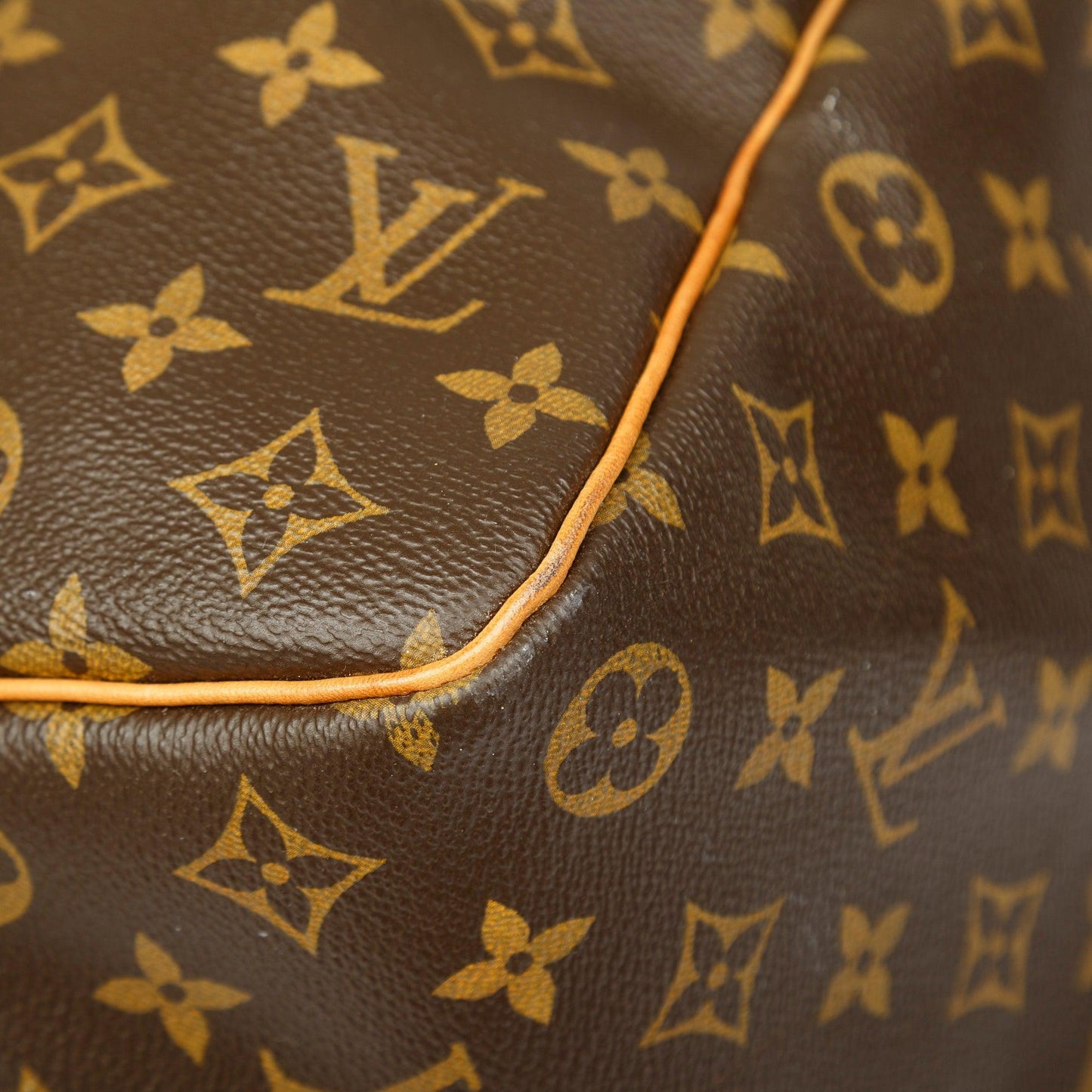 Louis Vuitton Monogram Keepall 50