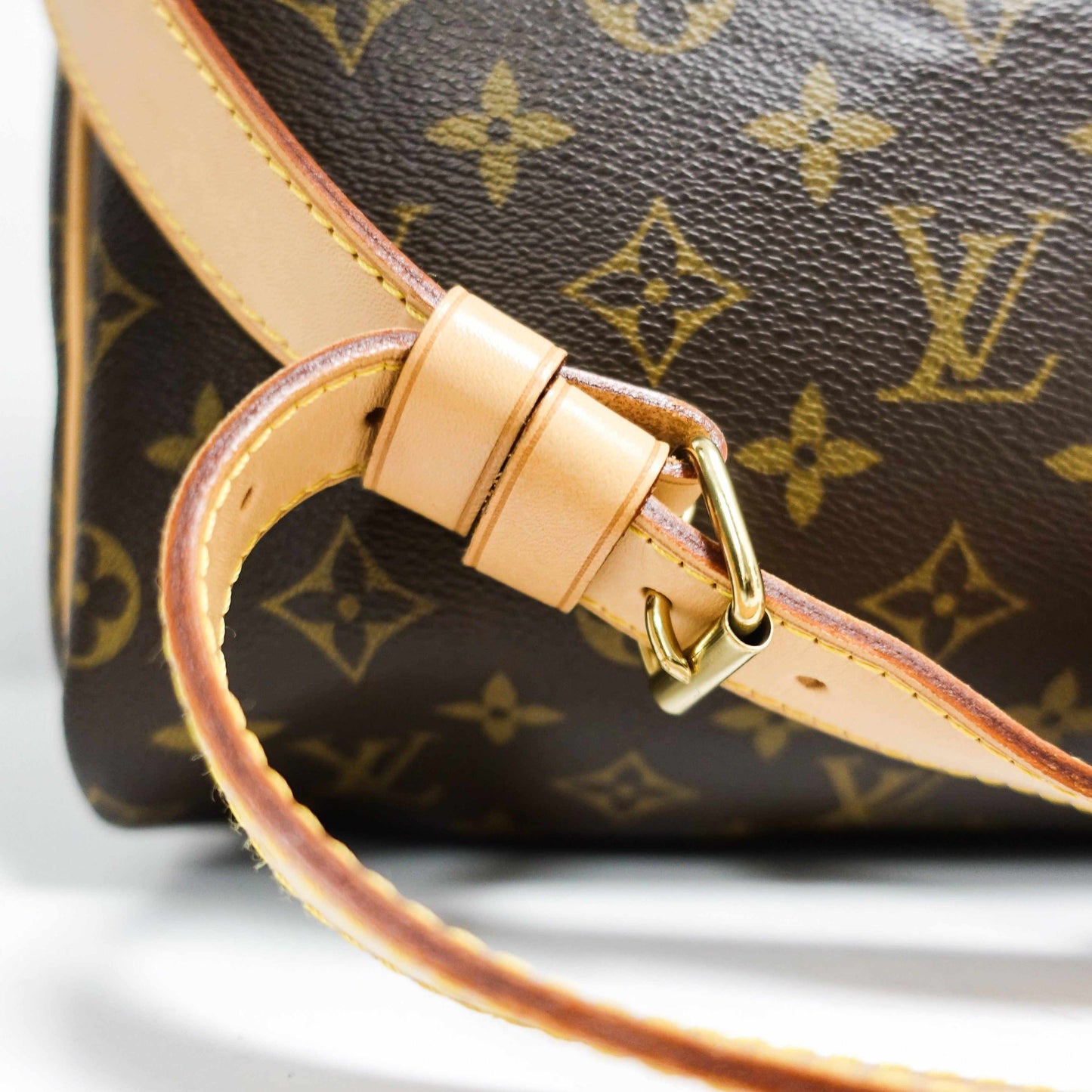 Louis Vuitton Monogram Keepall Bandouliere 55