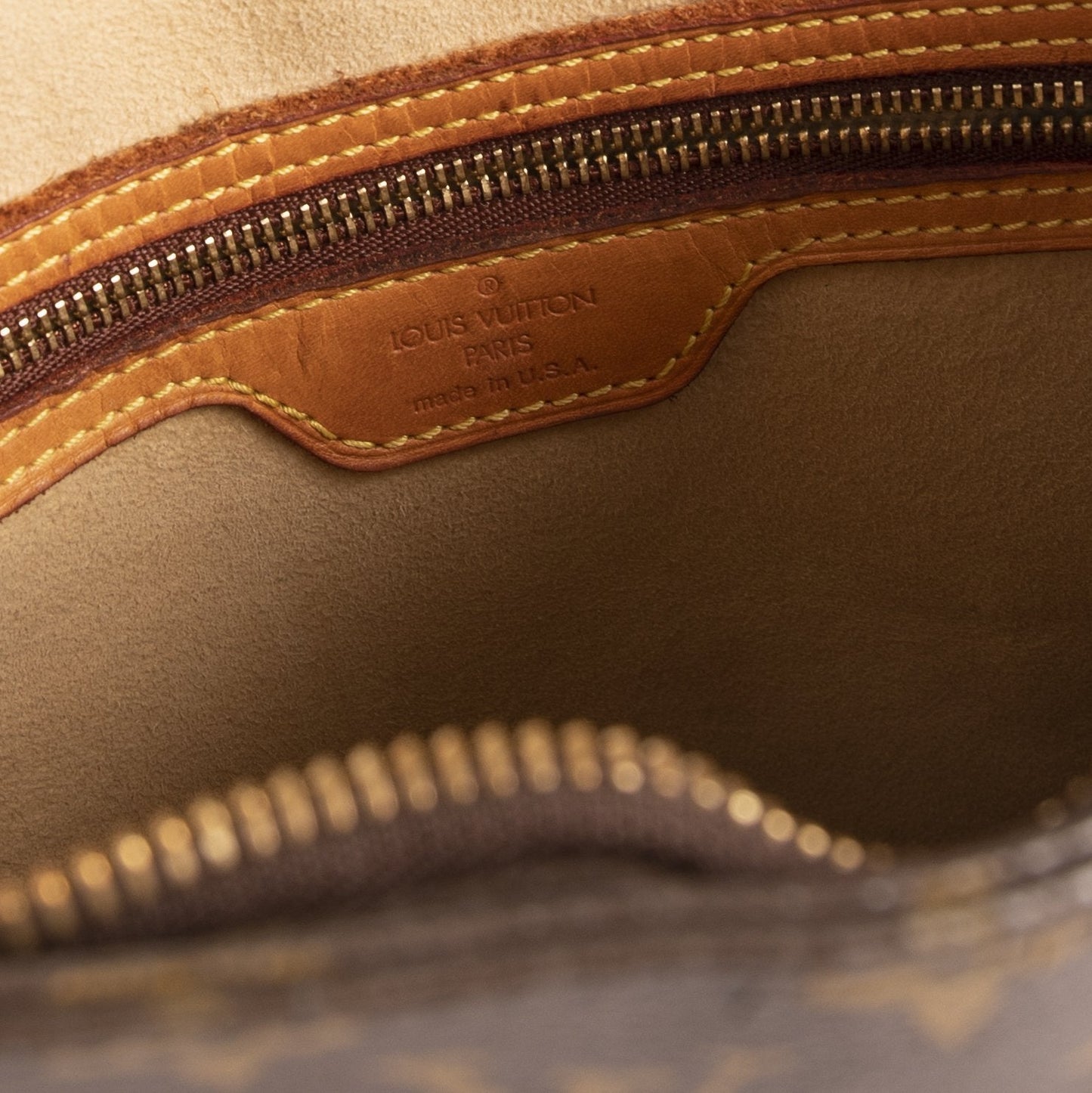 Louis Vuitton Monogram Looping GM
