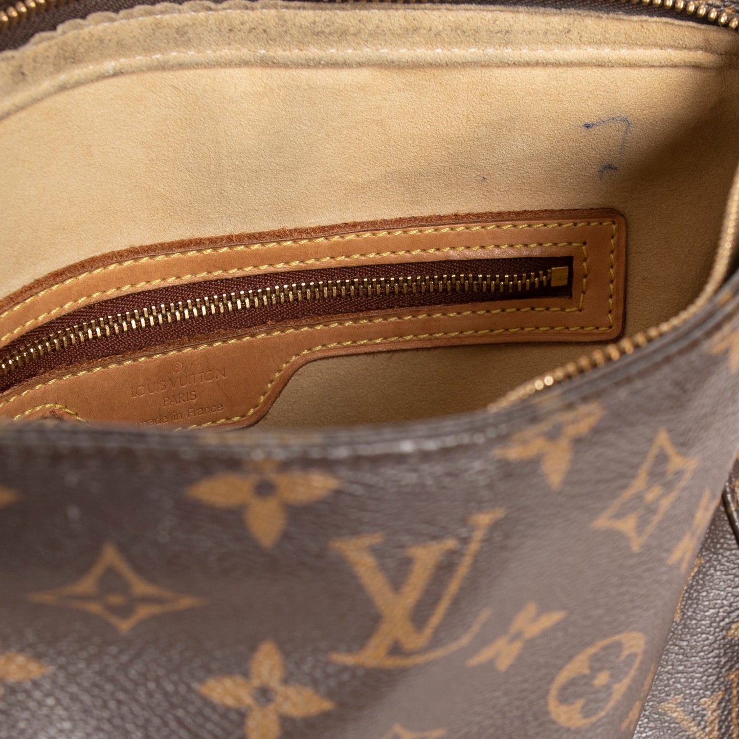 Louis Vuitton Monogram Looping GM