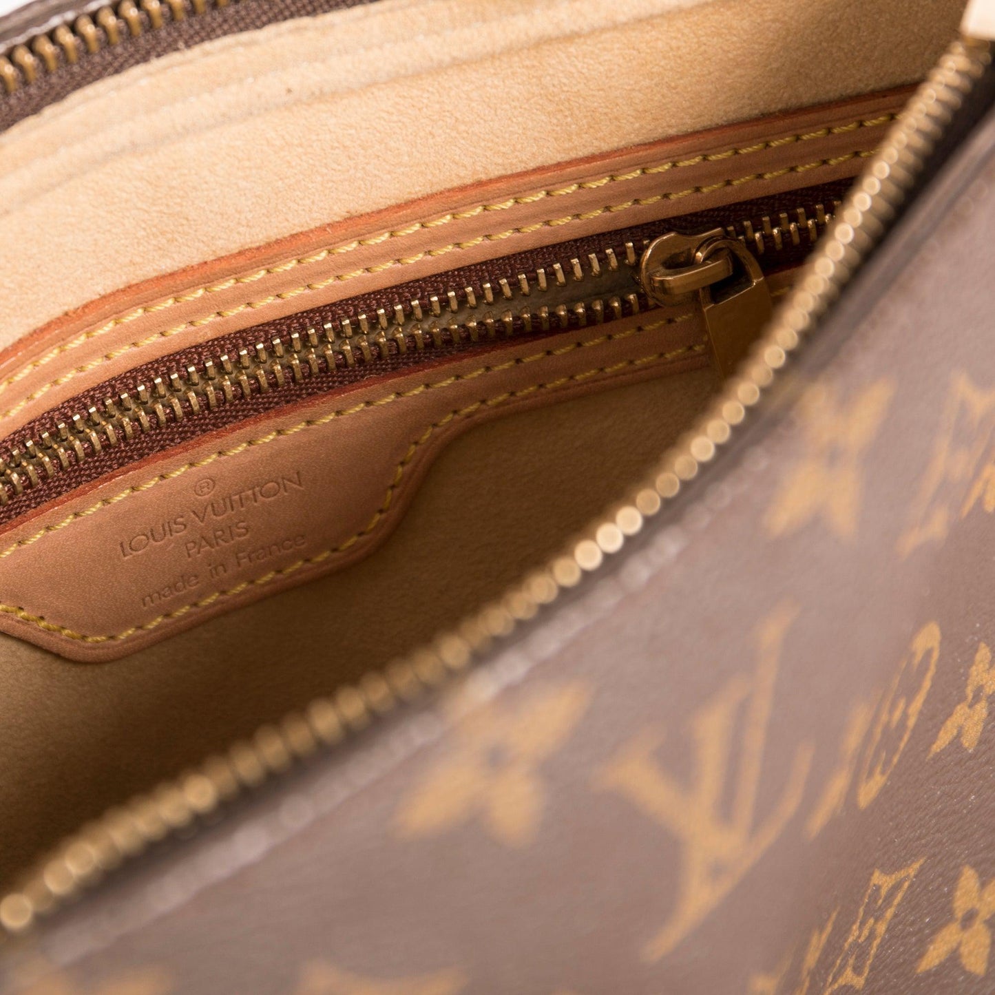 Louis Vuitton Monogram Looping MM