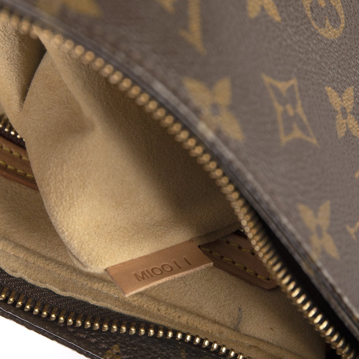 Louis Vuitton Monogram Looping MM