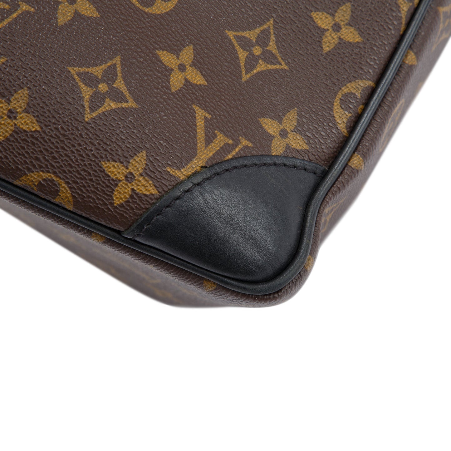 Louis Vuitton Monogram Macassar Porte-Documents Voyage GM
