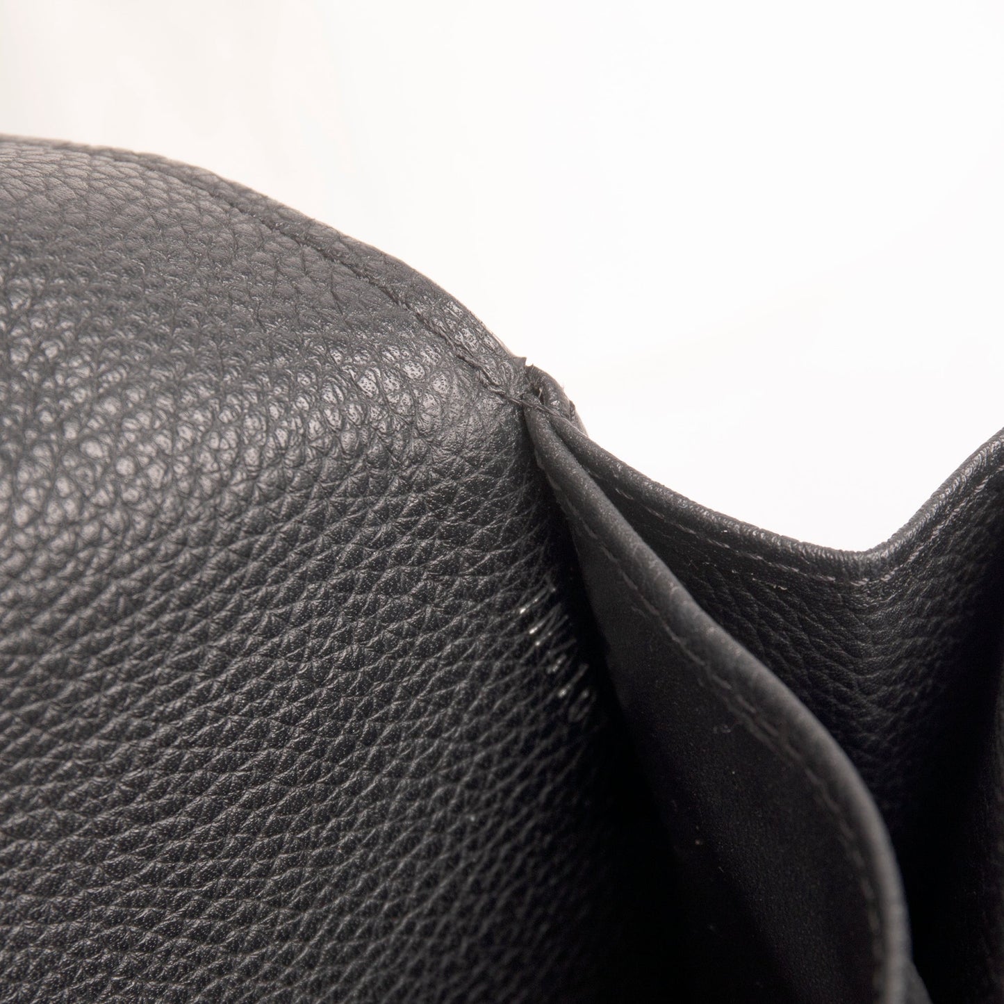 Louis Vuitton Monogram Mahina Leather Iris Wallet