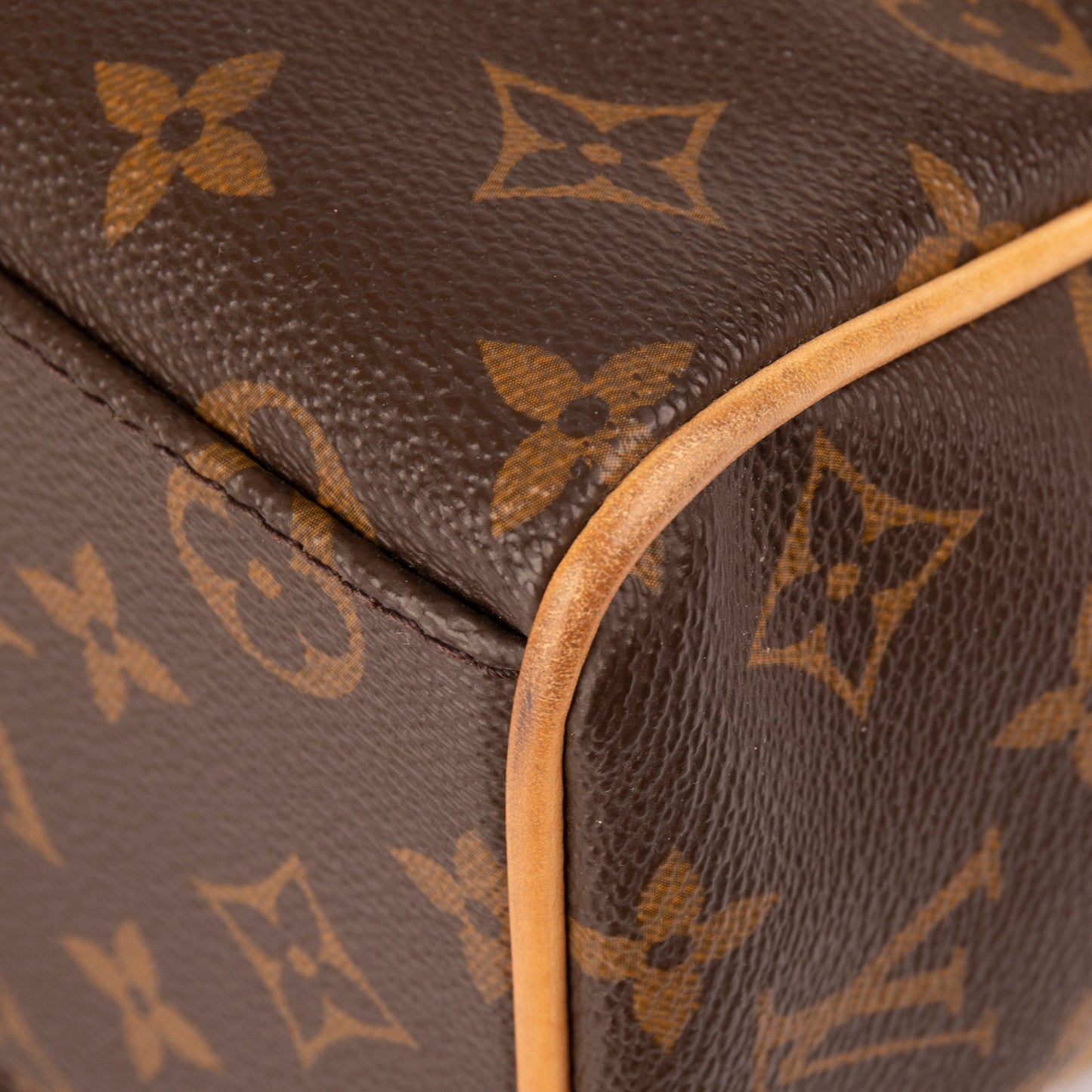 Louis Vuitton Monogram Manhattan PM