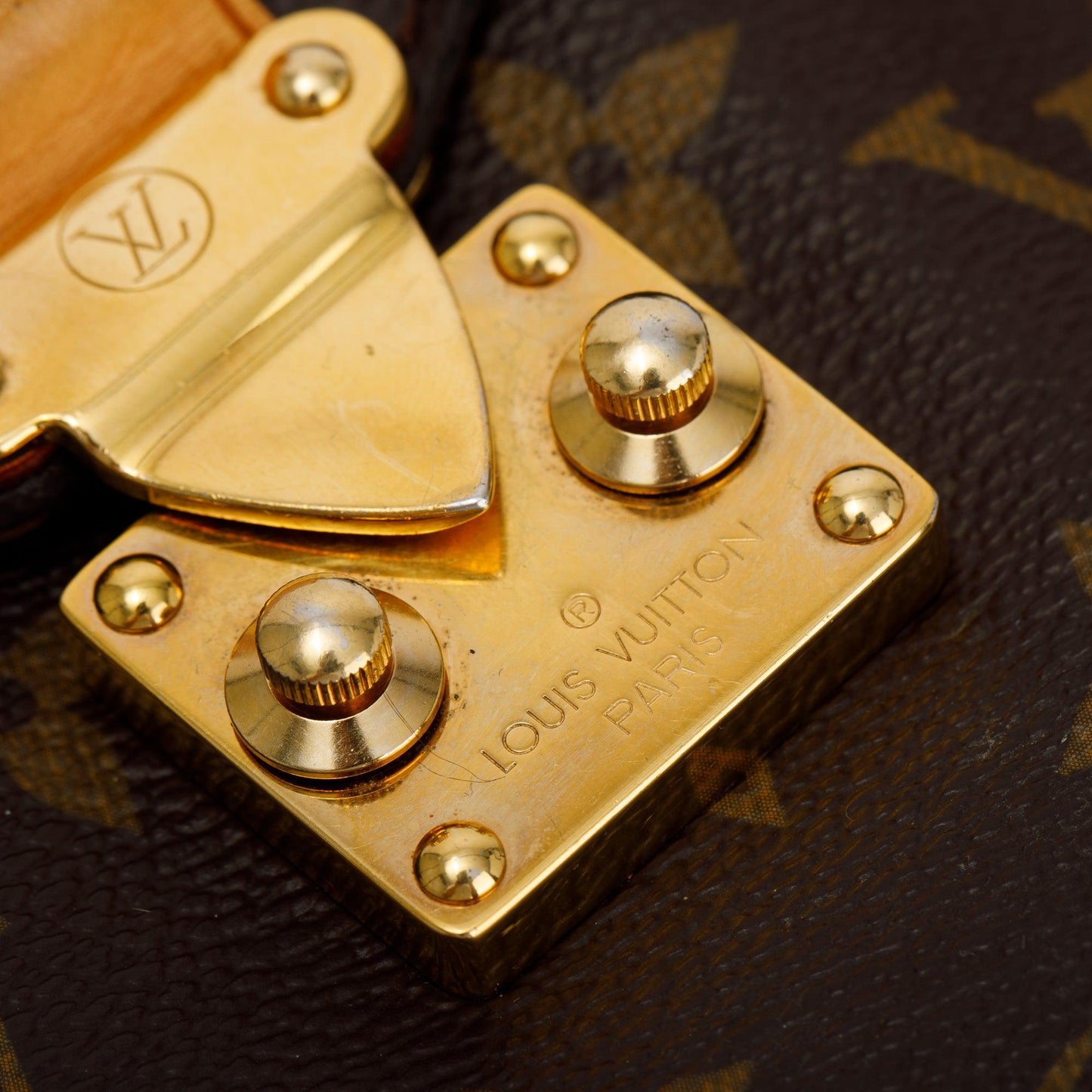 Louis Vuitton Monogram Metis Hobo