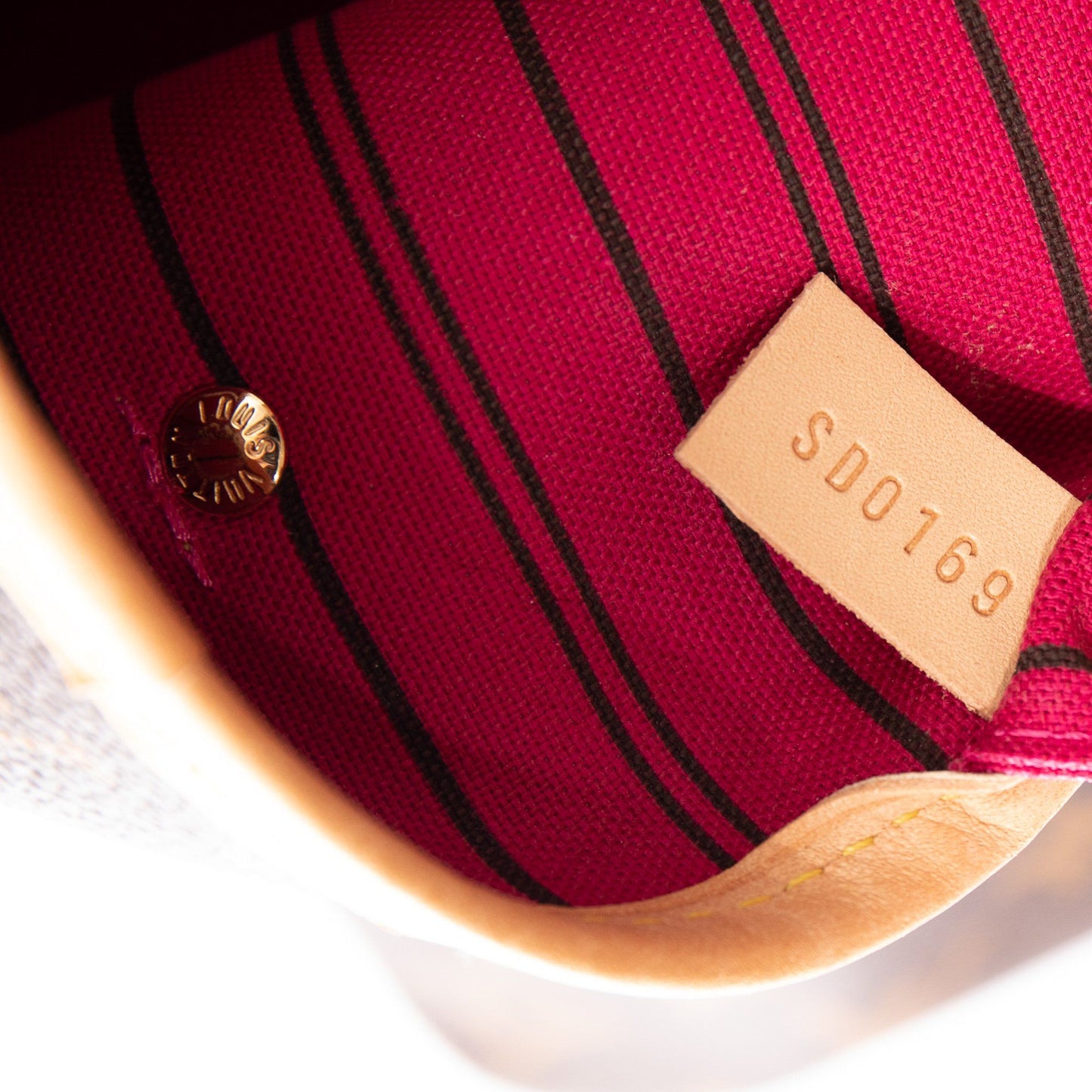 Louis Vuitton Monogram Neverfull MM with Pouch