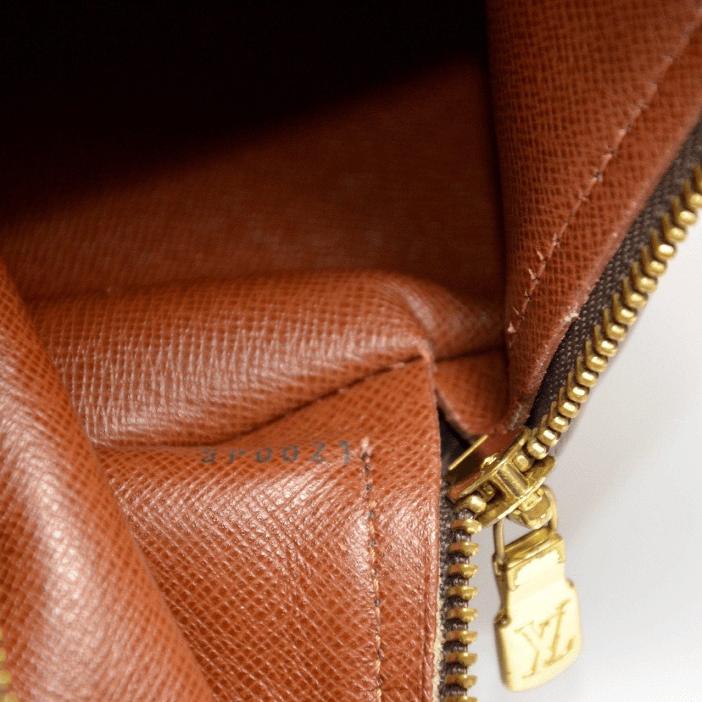 Louis Vuitton Monogram Papillon 30