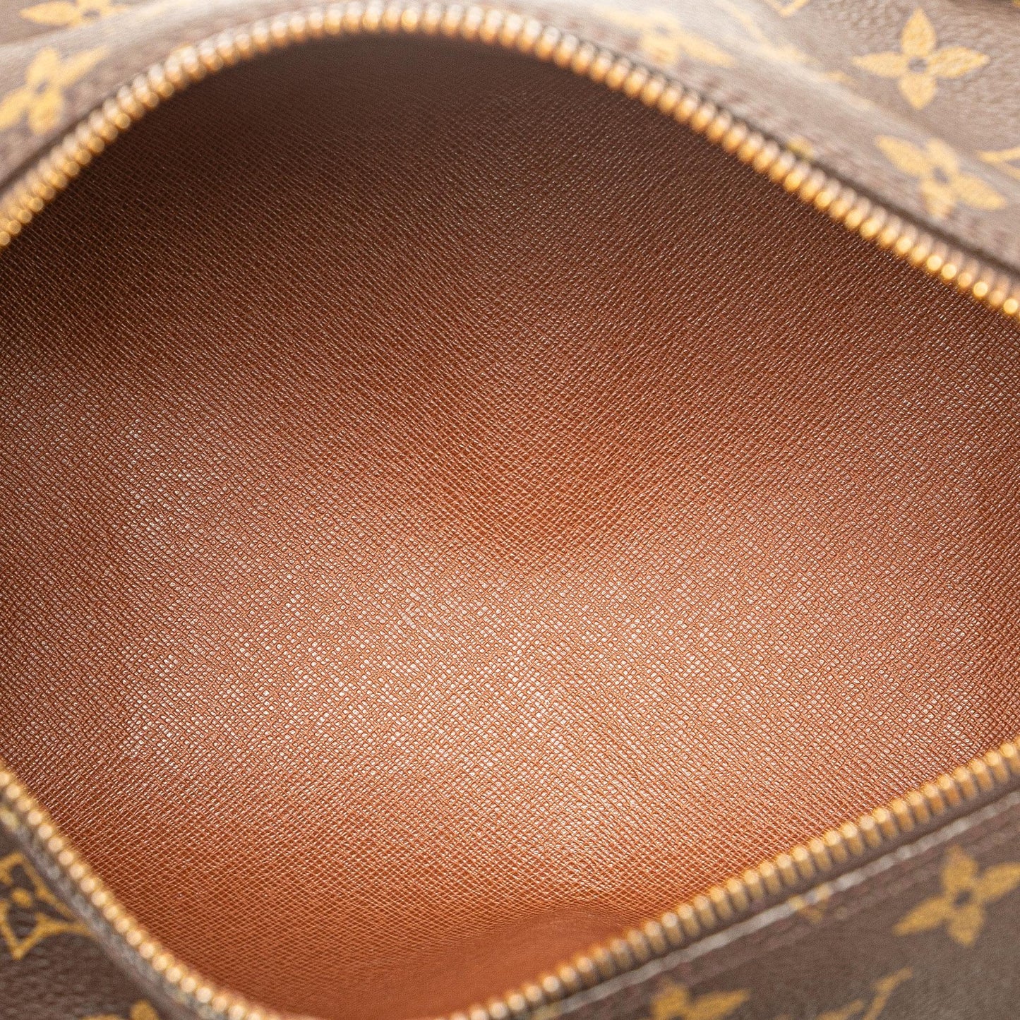 Louis Vuitton Monogram Papillon 30 (SHG-NTmcYl)