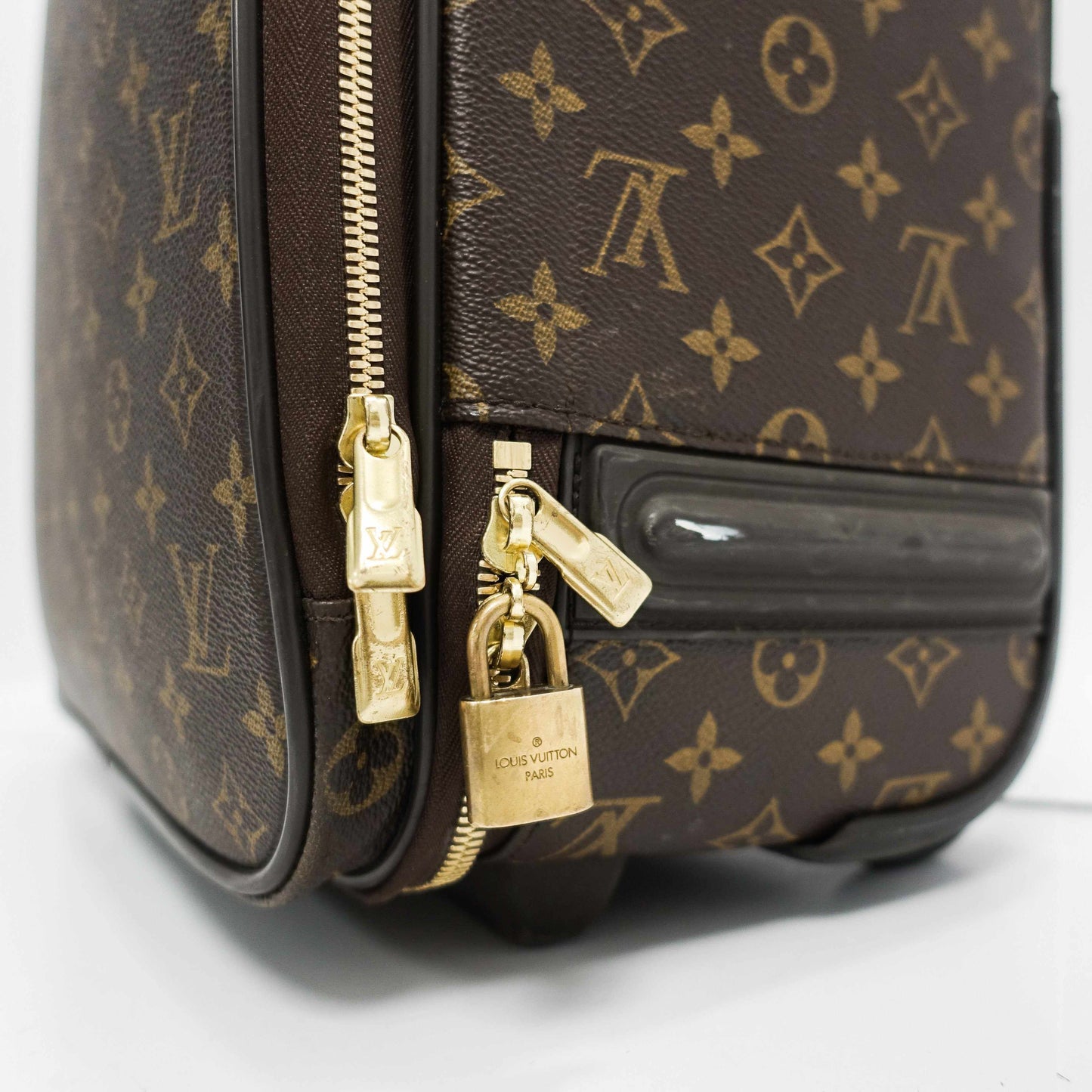 Louis Vuitton Monogram Pegase 50