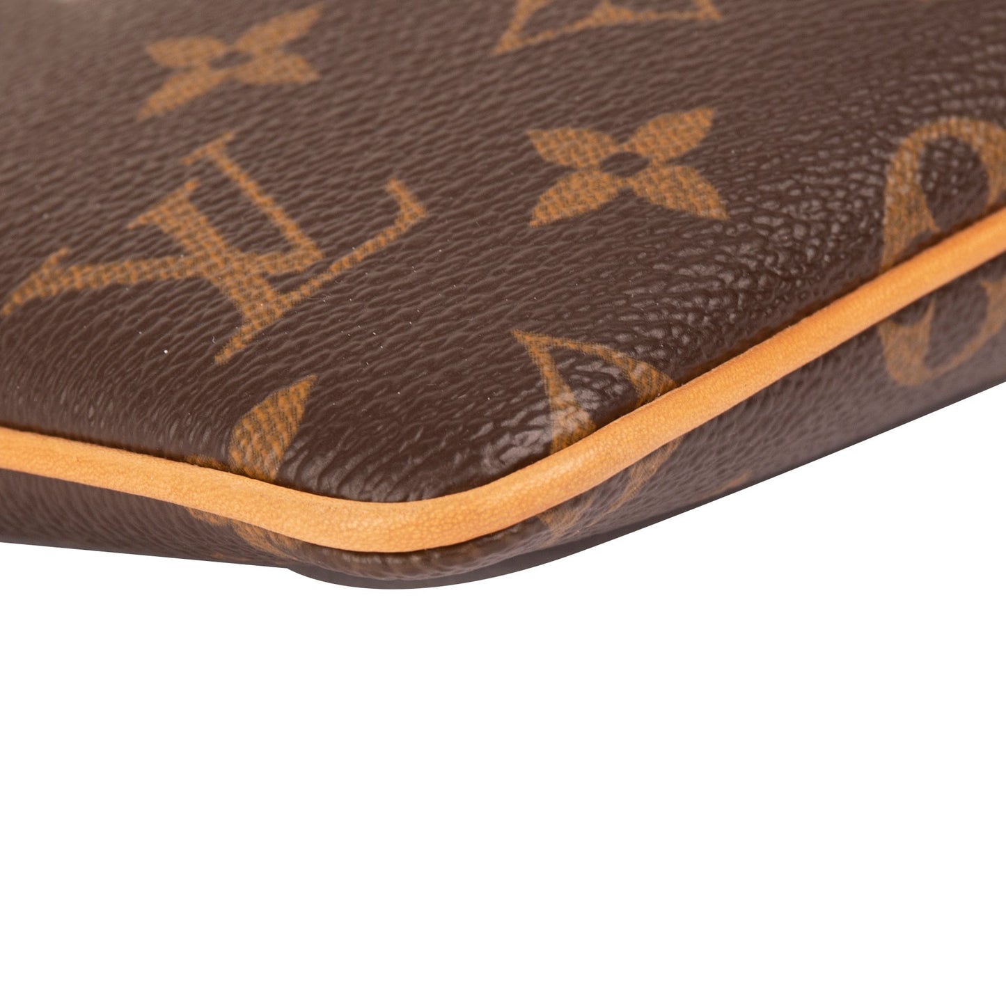 Louis Vuitton Monogram Pochette Milla MM