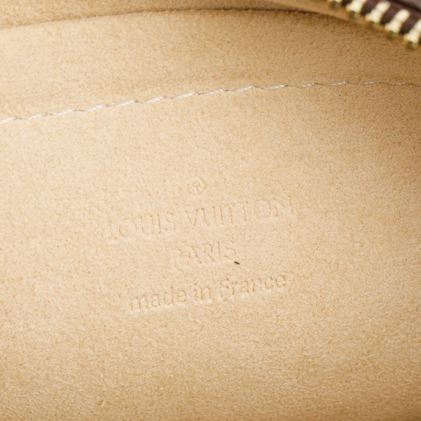 Louis Vuitton Monogram Pochette Milla MM