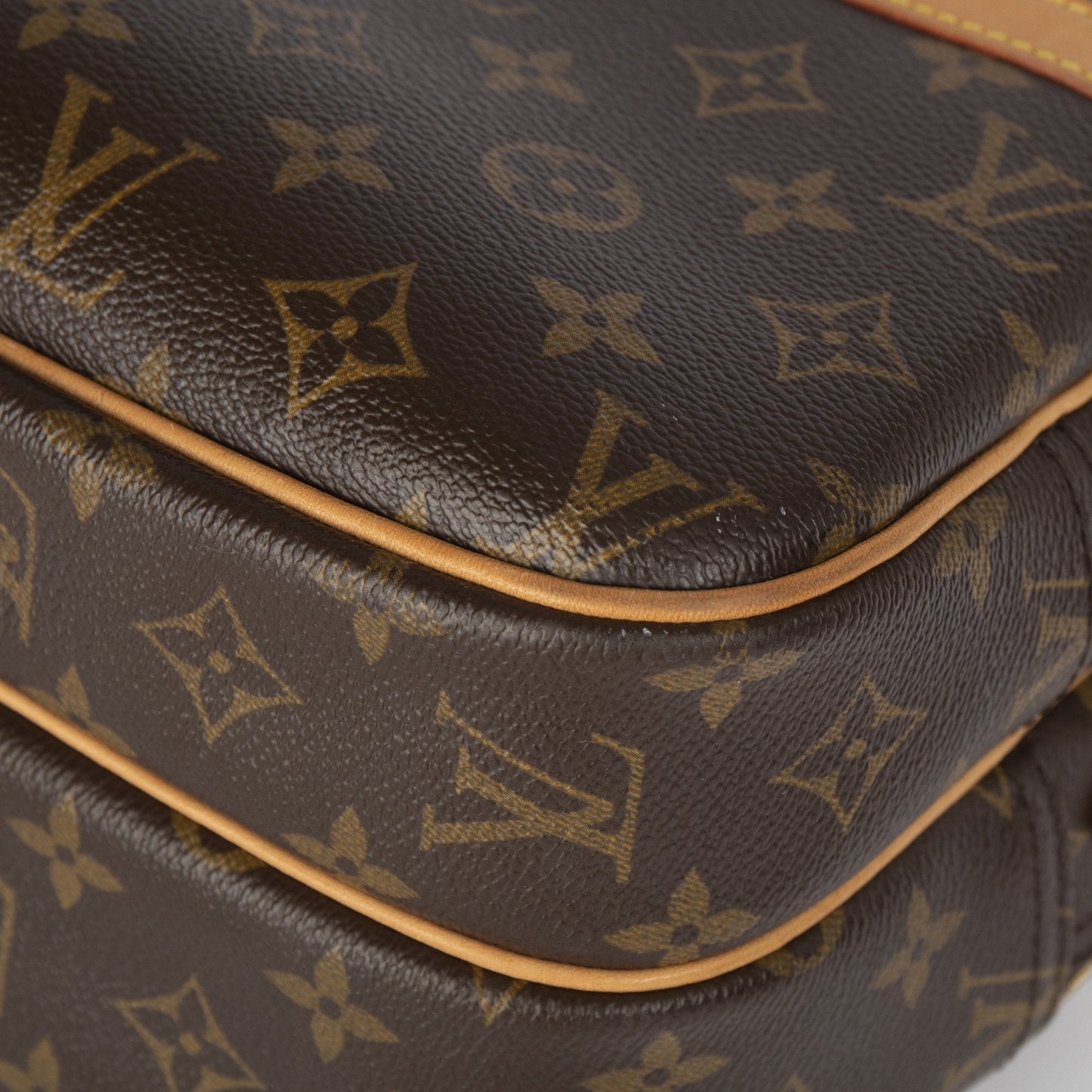Louis Vuitton Monogram Reporter PM
