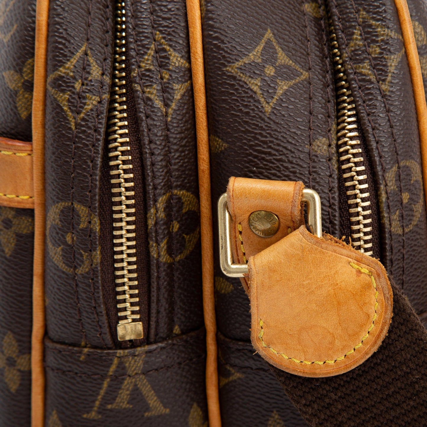 Louis Vuitton Monogram Reporter PM