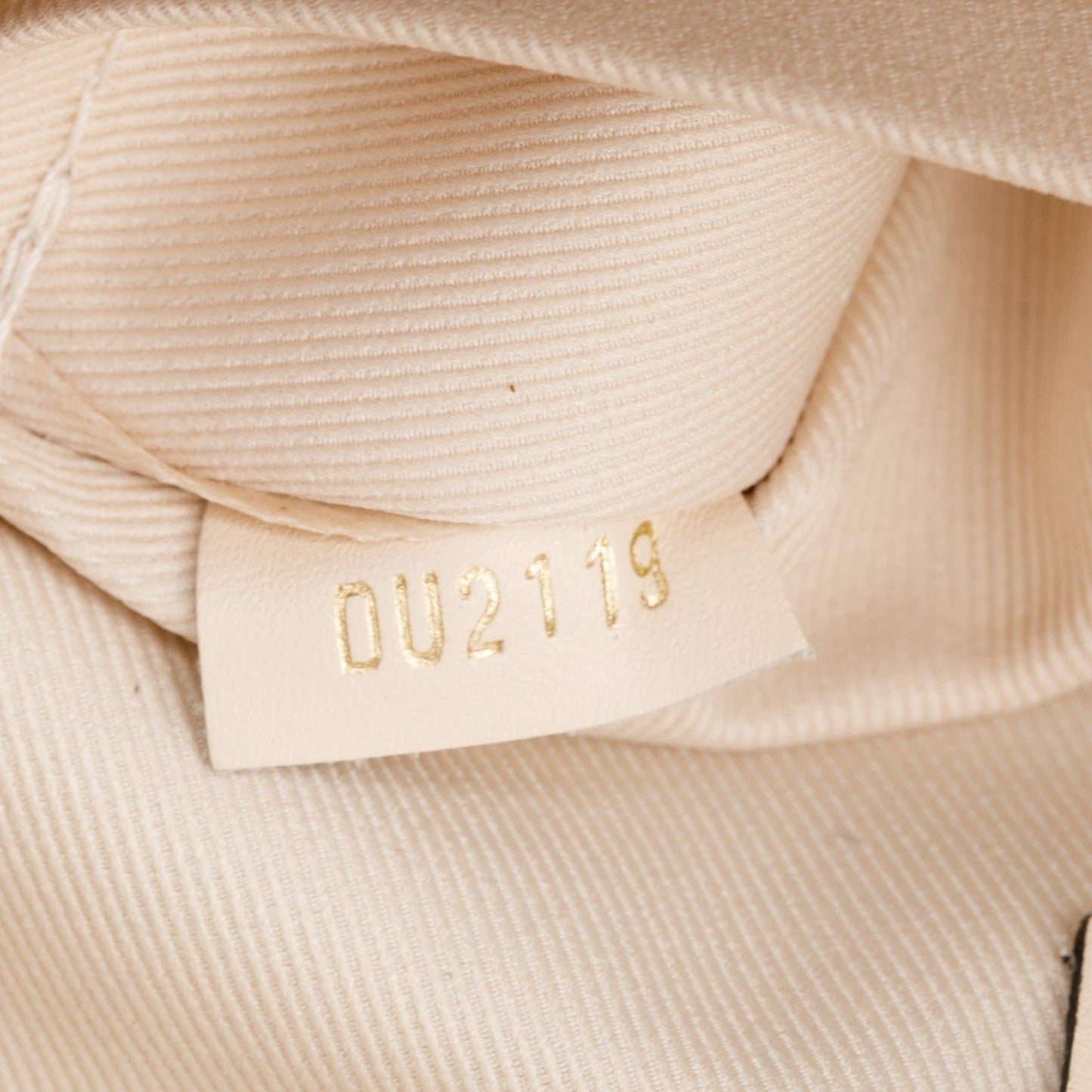 Louis Vuitton Monogram Saintonge Bag
