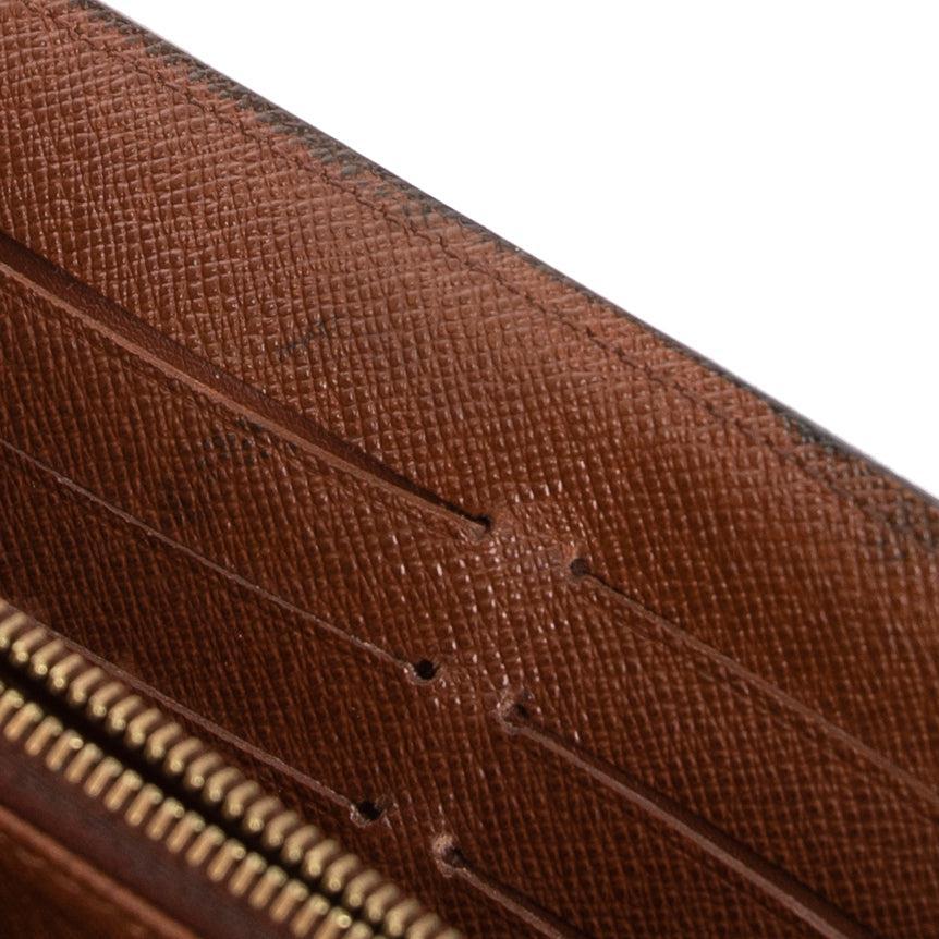 Louis Vuitton Monogram Sarah Wallet