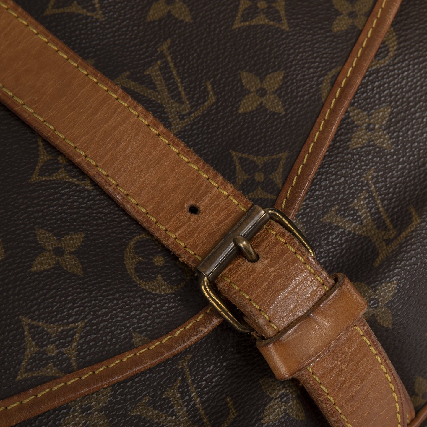 Louis Vuitton Monogram Saumur 35