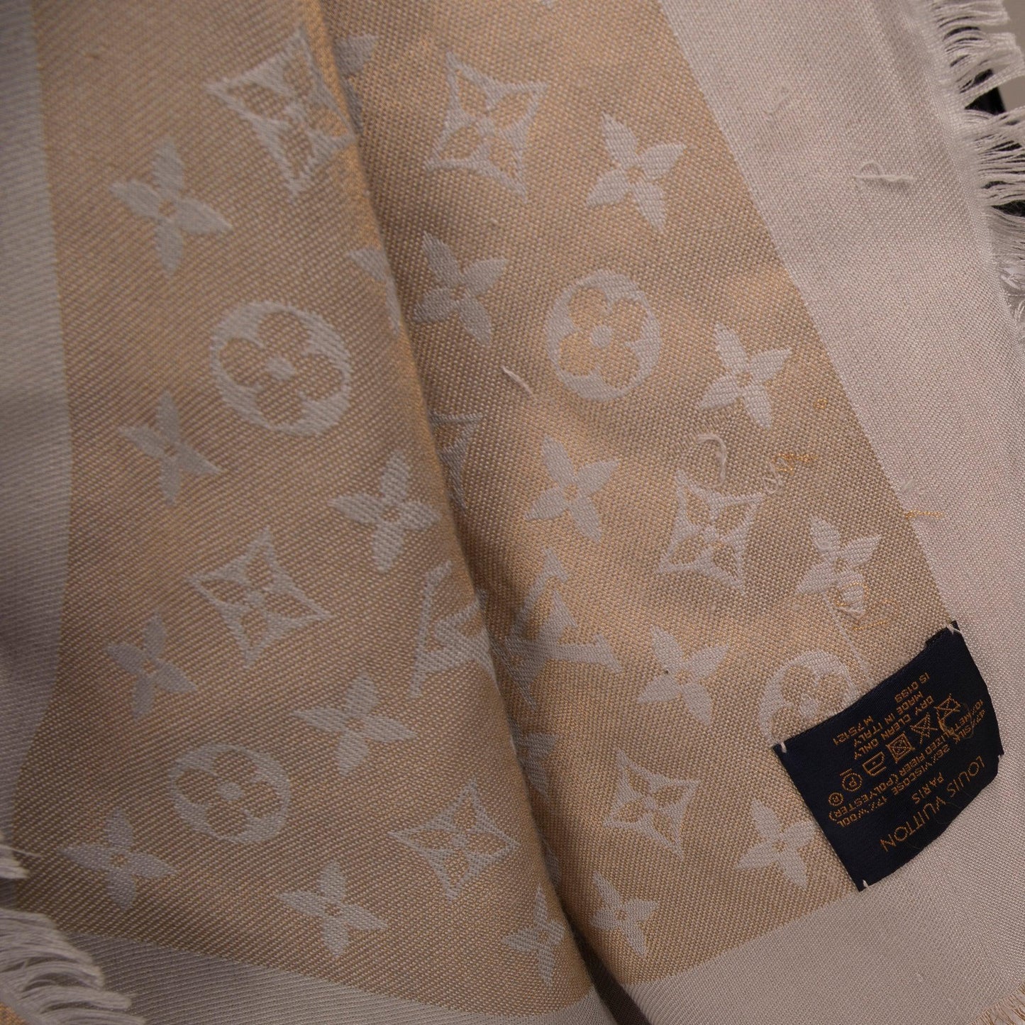 Louis Vuitton Monogram Shine Shawl